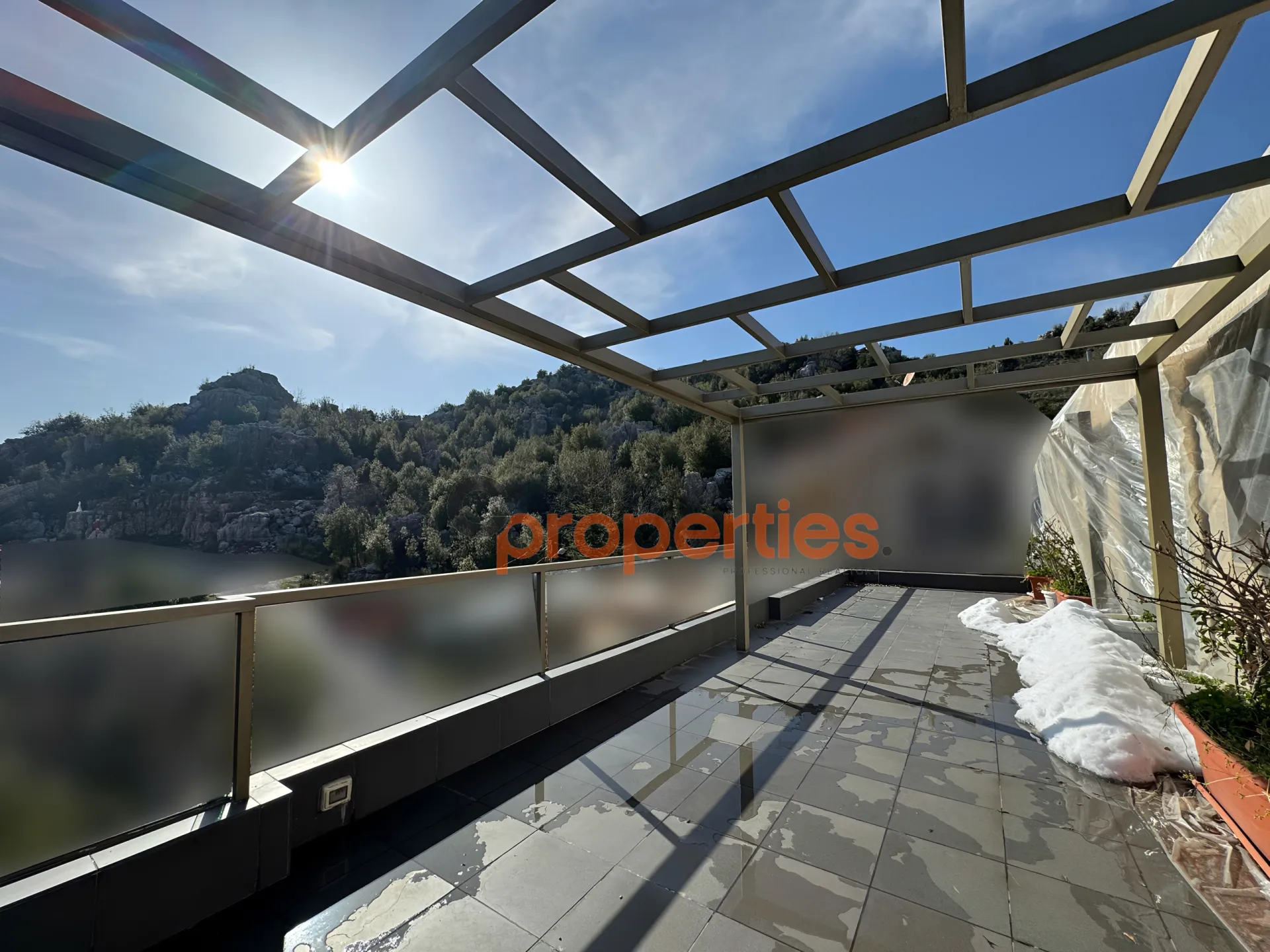 Villa for Sale in Aachqout