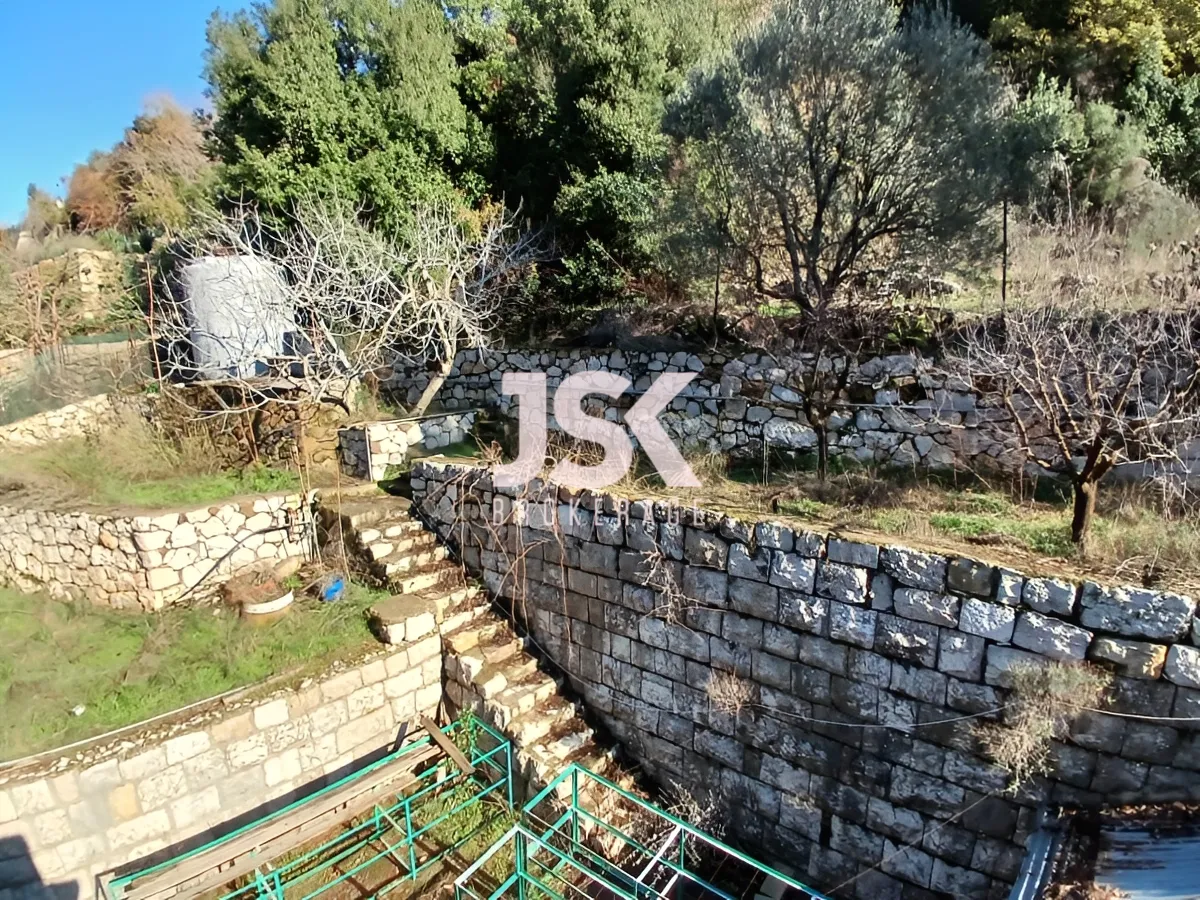 Land for Sale in Khenchara, Lebanon