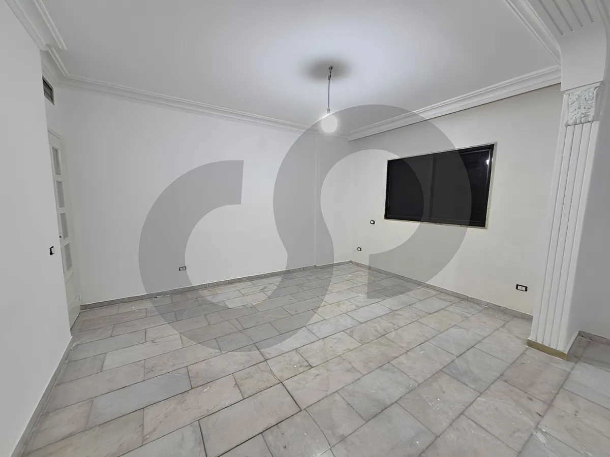 Apartment for Sale in Tallet El Khayyat, Bayrut, Lebanon - 4 bed, 4 bath