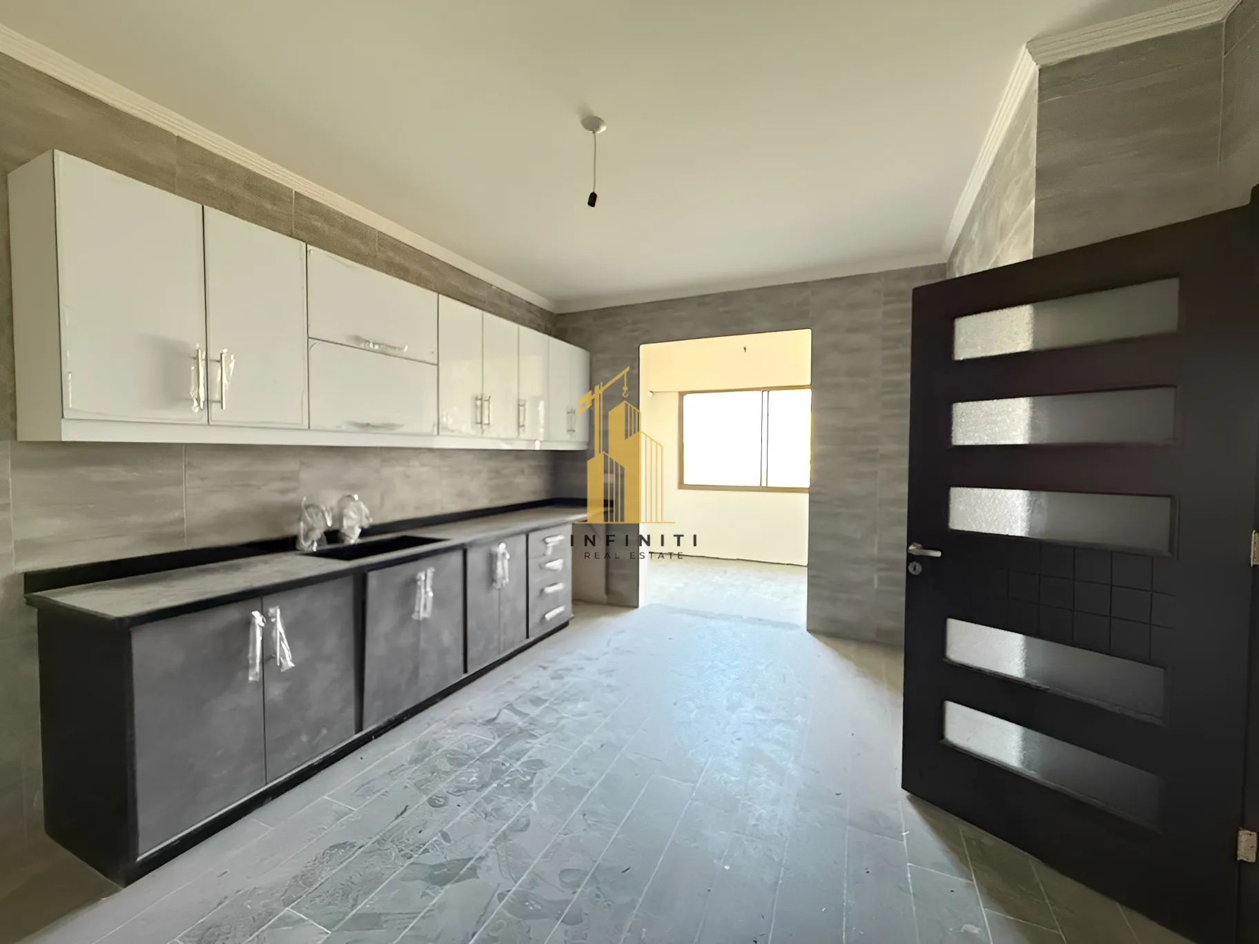 Apartment for Sale in Chouaifet El Aamroussieh, Lebanon - 2 bed, 2 bath