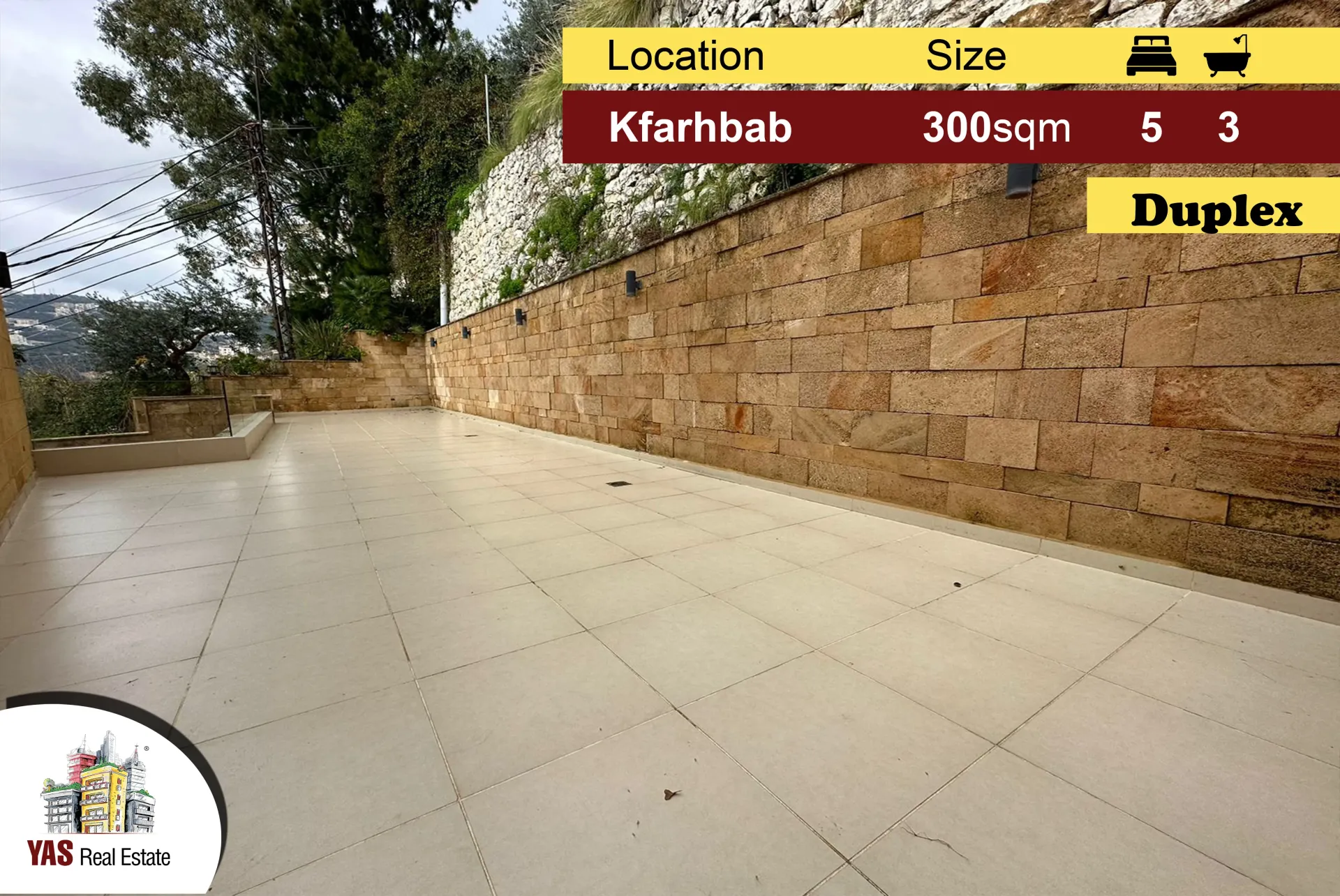 Apartment for Sale in Kfar Hbab - 5 bed, 3 bath
