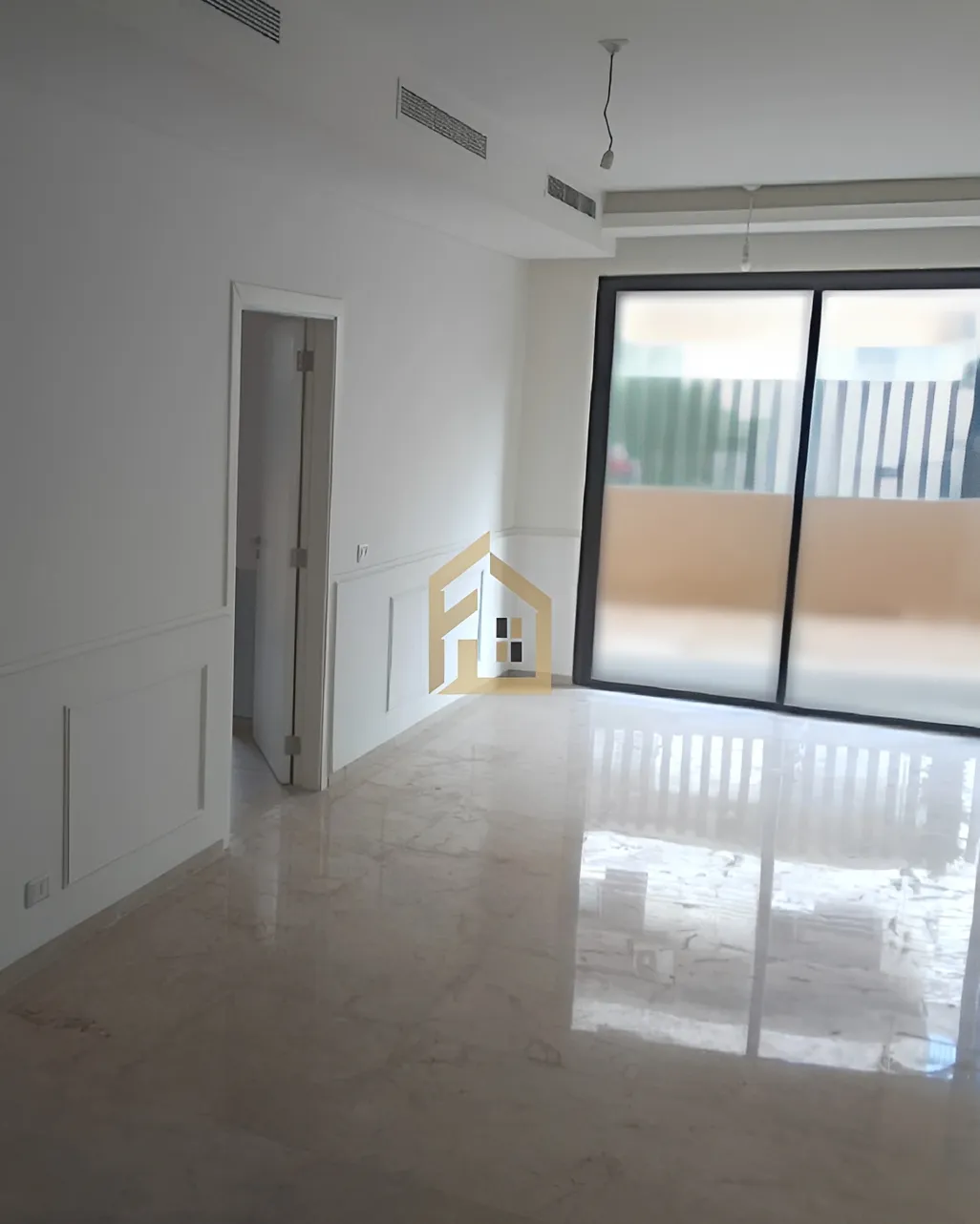 Apartment for sale in Hazmieh, Lebanon - 3 bed, 4 bath
