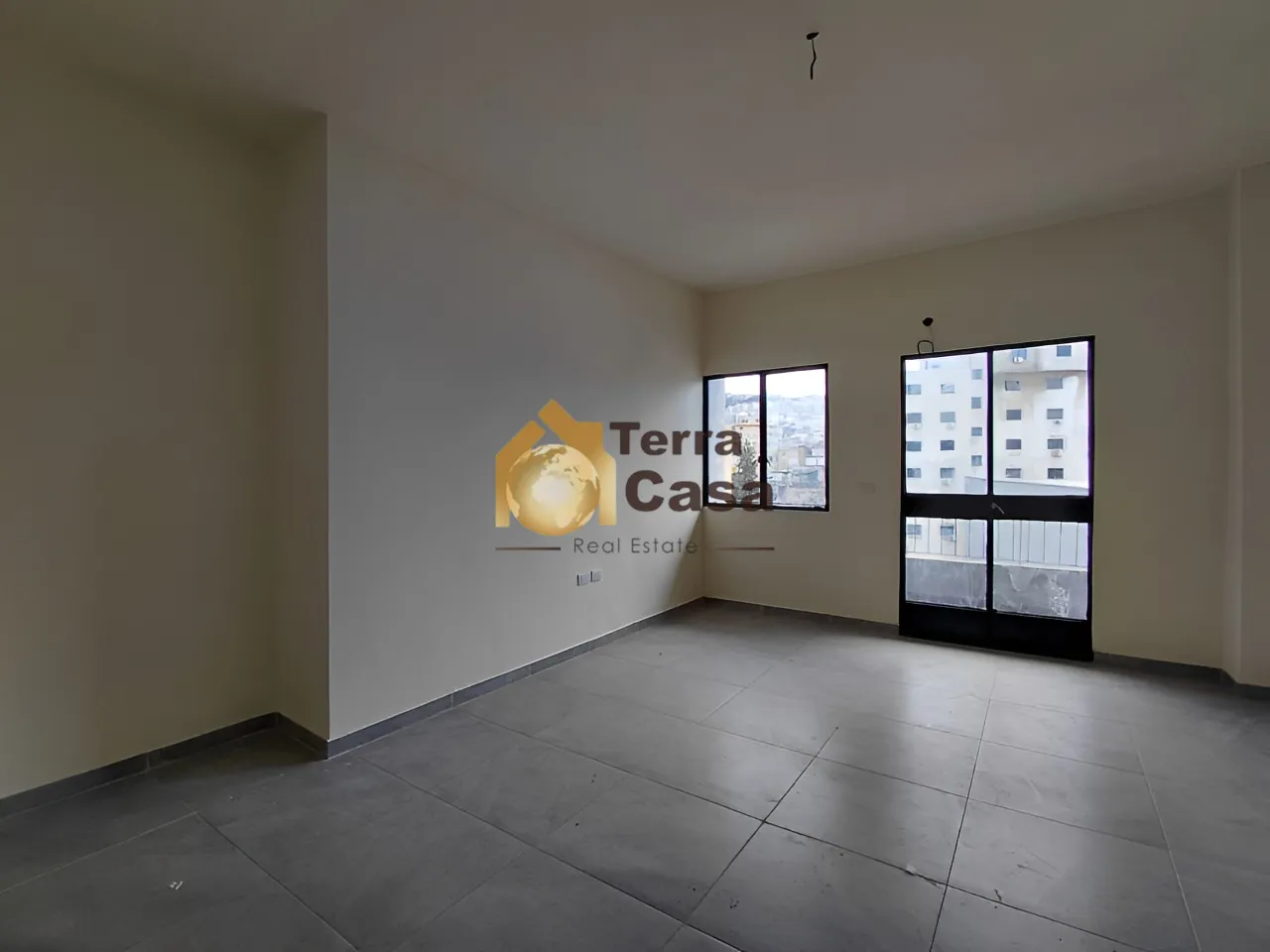 Commercial for rent in Baouchriyeh