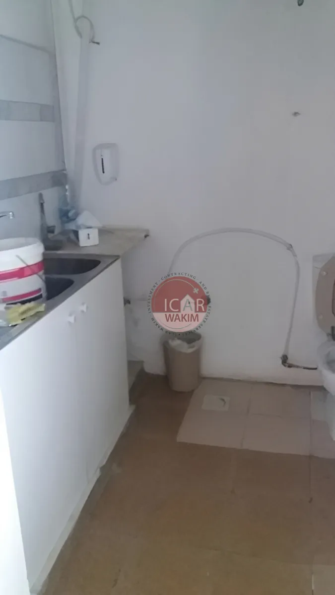 Shop for rent in Beit Meri