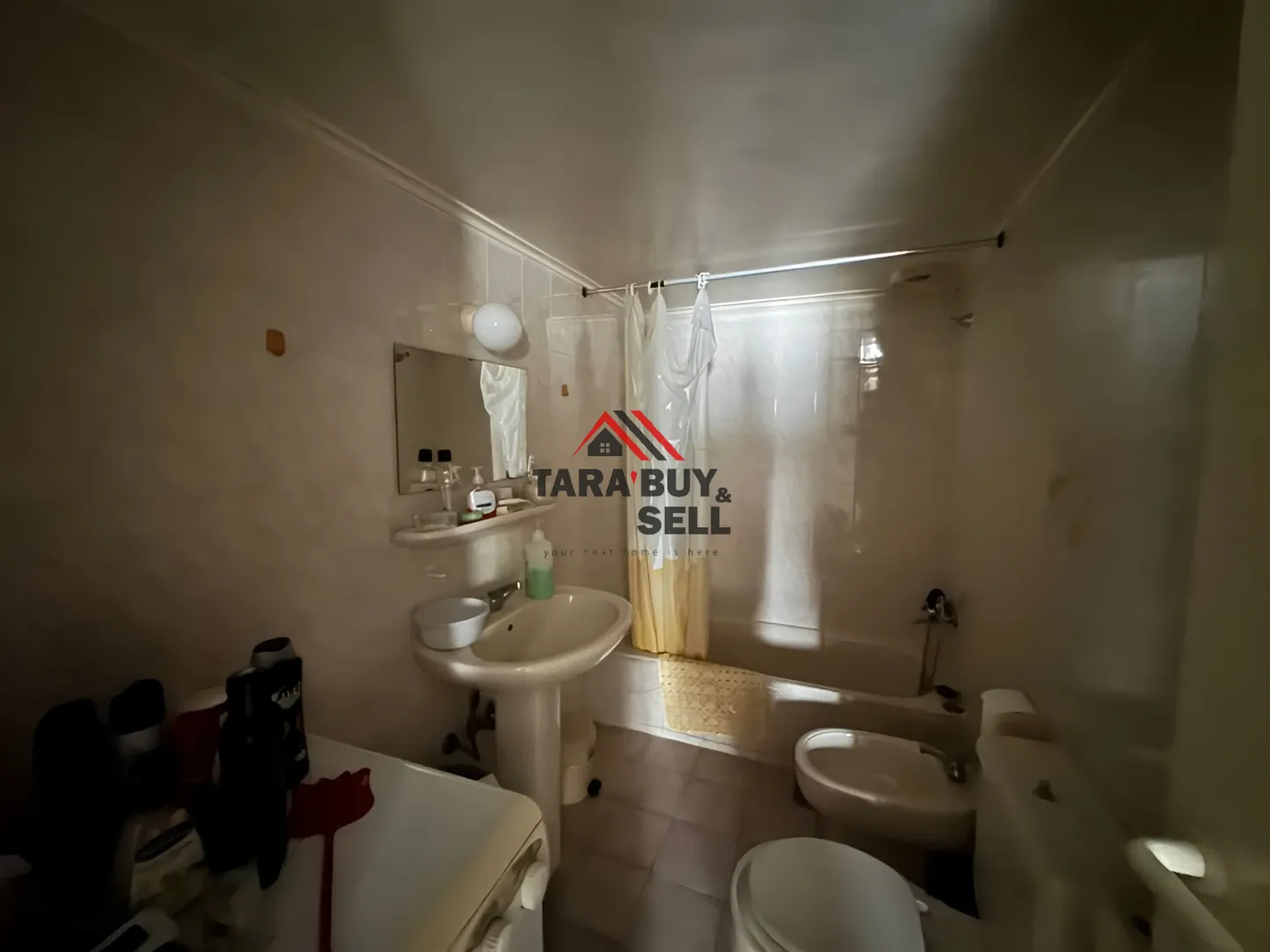 Apartment for sale in Ballouneh, Lebanon