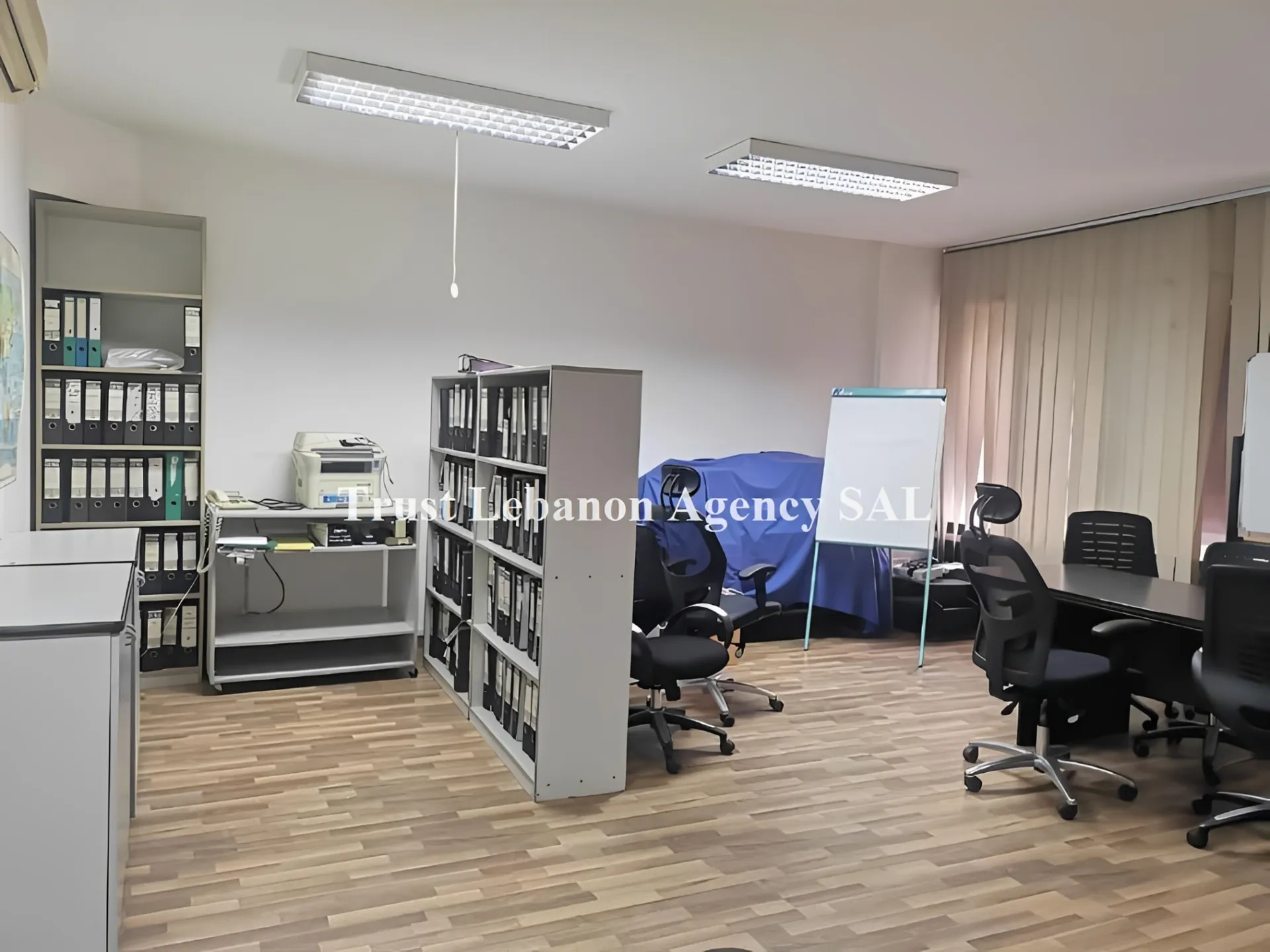 Office for rent in Metn, Antelias
