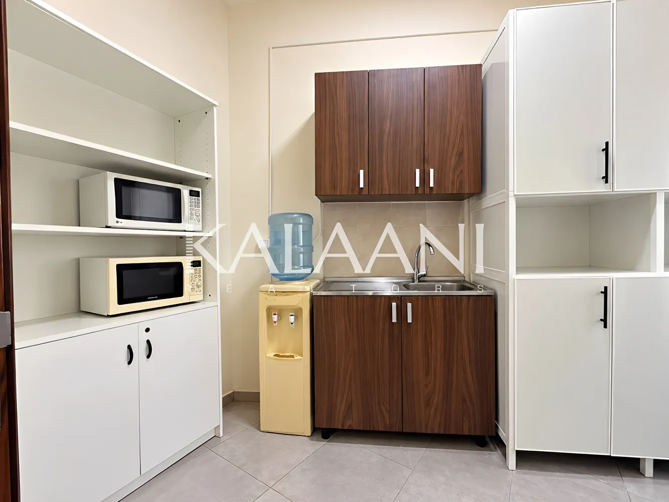 Office for rent in Baouchriyeh