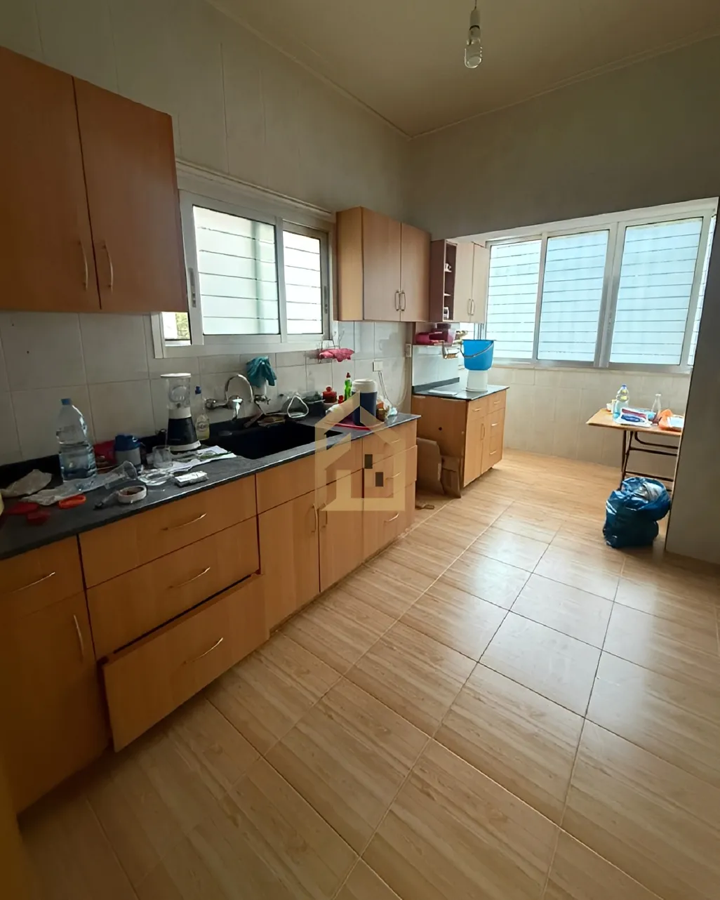 Apartment for rent in Ballouneh, Lebanon - 3 bed, 2 bath