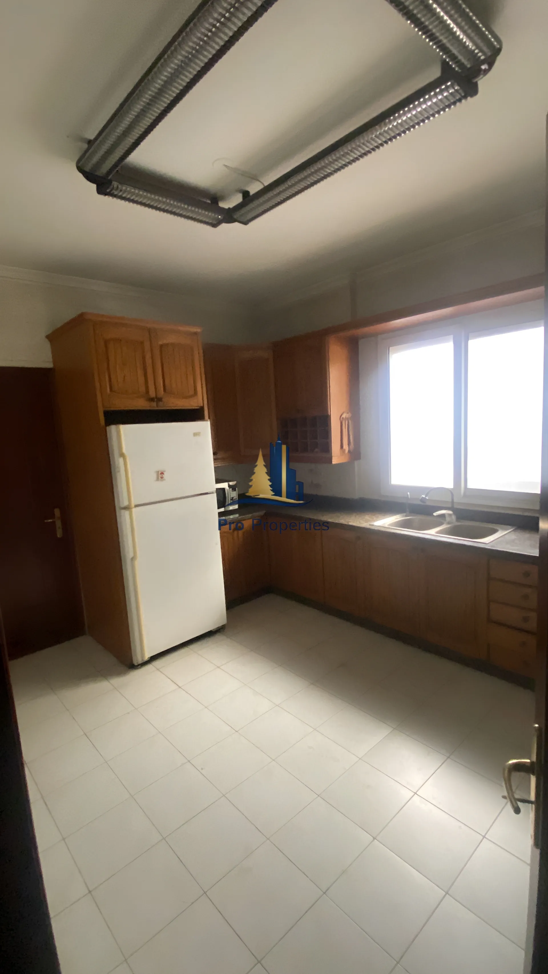 Apartment for sale in Jnah