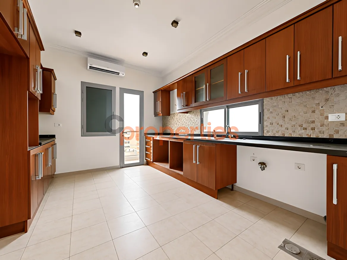 Apartment for Sale in Manara