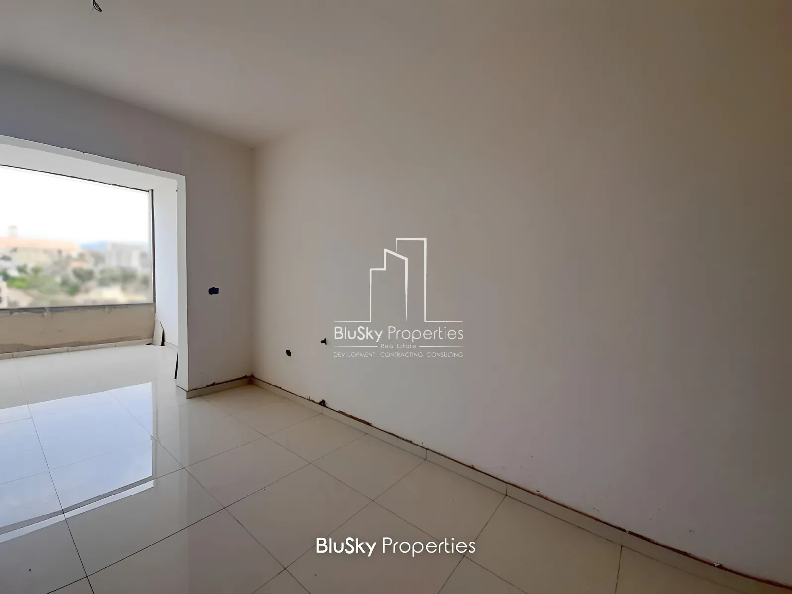Apartment for Sale in Safra - 2 bed, 2 bath