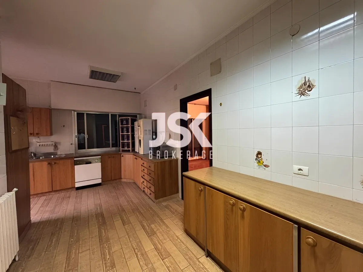 Apartment for Sale in Broummana, Lebanon - 4 bed, 4 bath