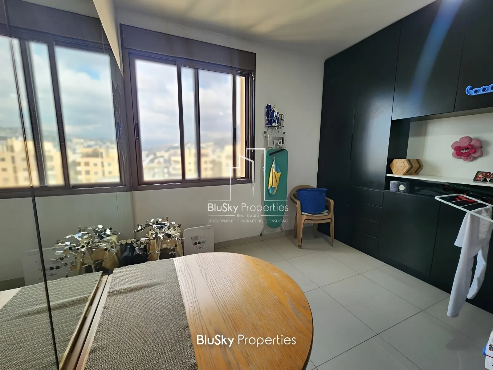 Apartment for Sale in Jdeideh