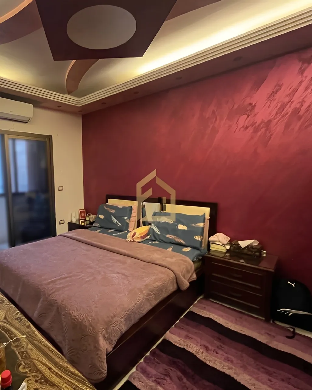 Apartment for Sale in Zarif, Bayrut, Lebanon