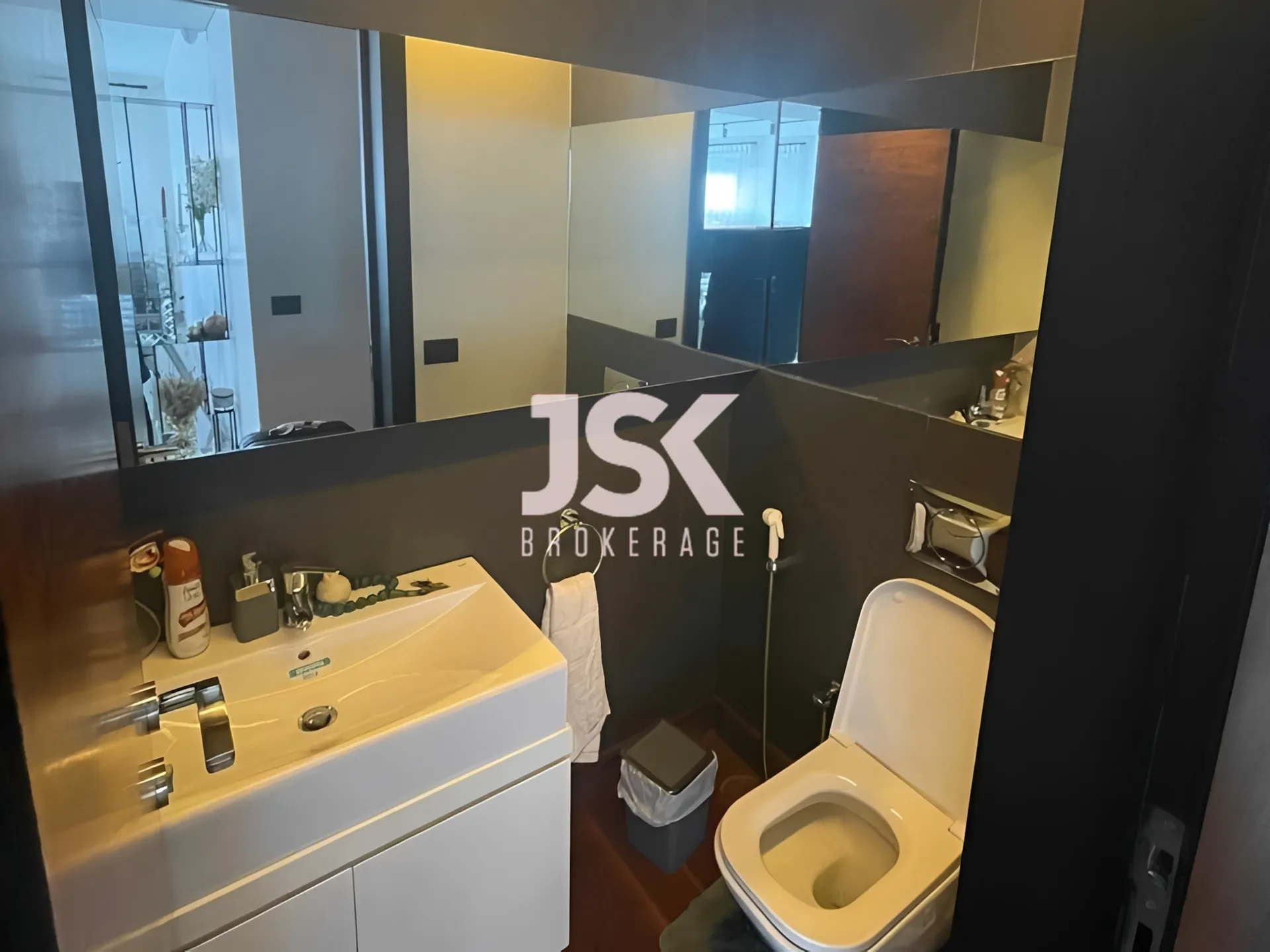 Apartment for Sale in Sanayeh, Beirut, Lebanon
