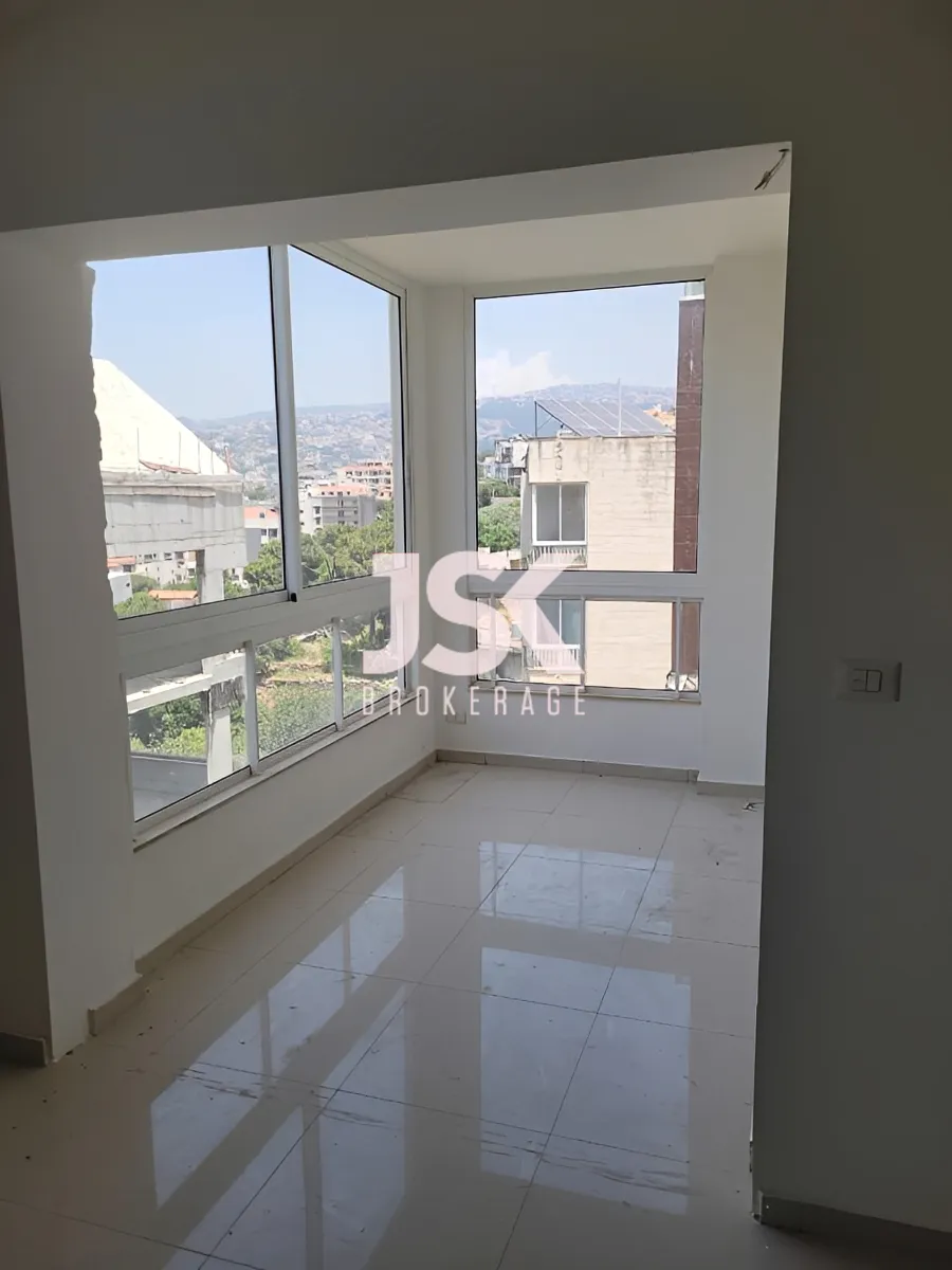 Apartment for Sale in Zikrit, Lebanon - 3 bed, 2 bath