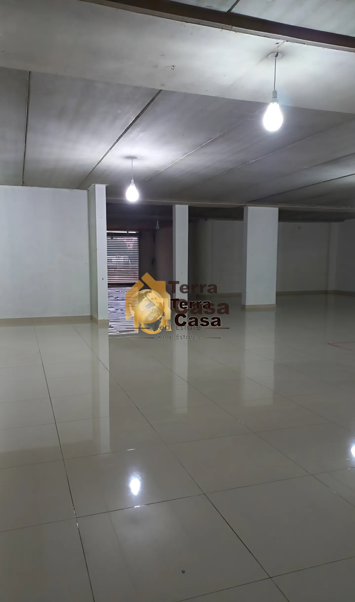 Shop for Rent in Haouch el Omara