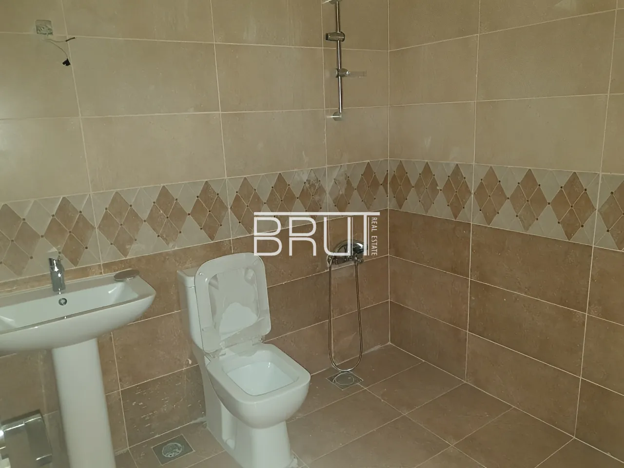 Apartment for Sale in Ghadir