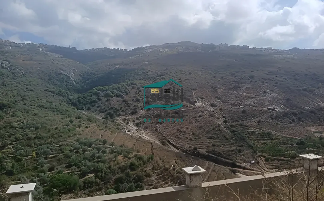 Residential in عين الجديدة، عاليه، lebanon