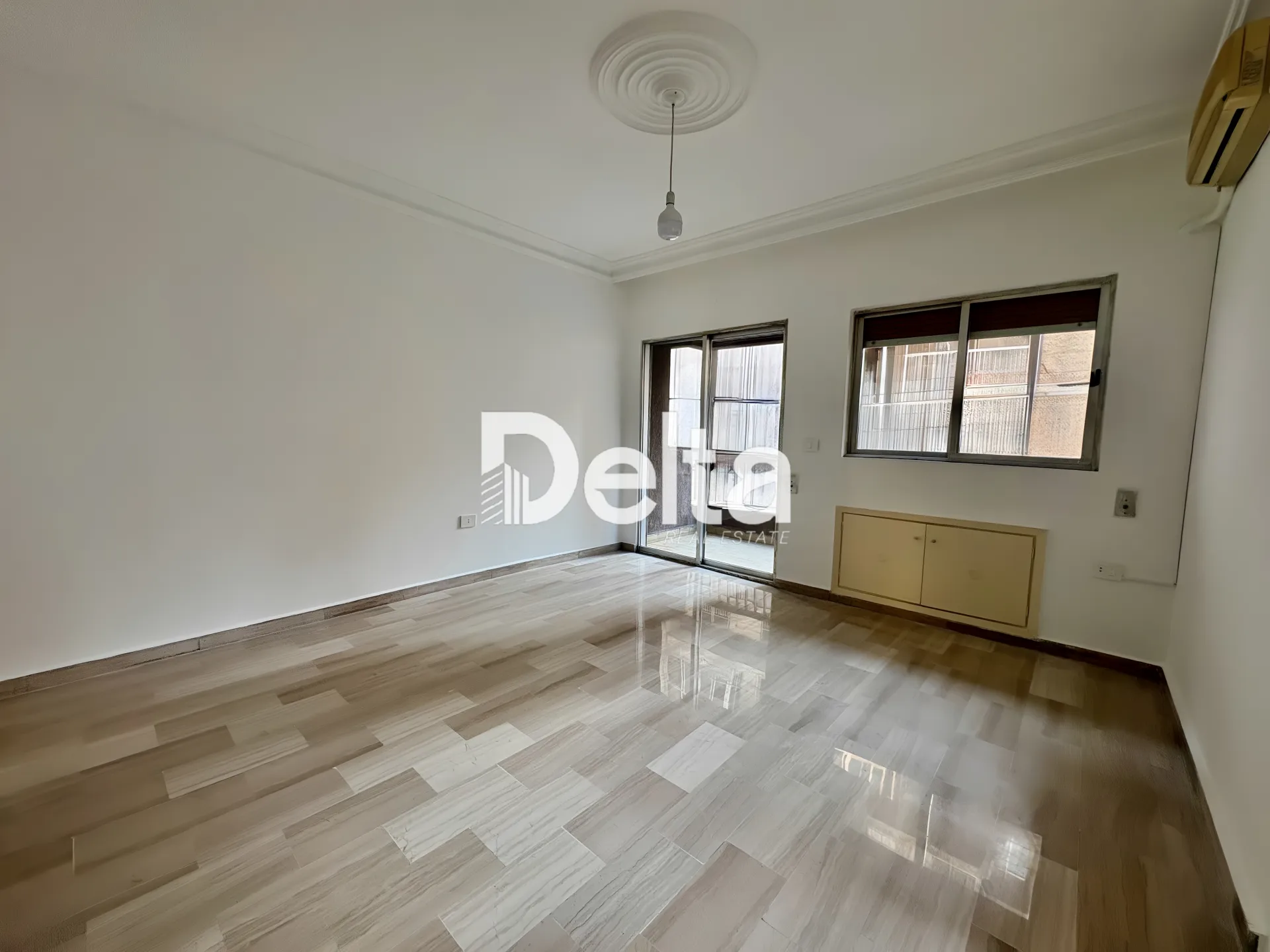 Apartment for rent in Mar elias, beirut, lebanon