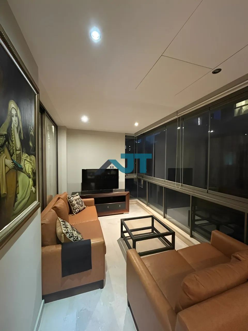 Apartment for Rent  in Caree d'or, achrafieh