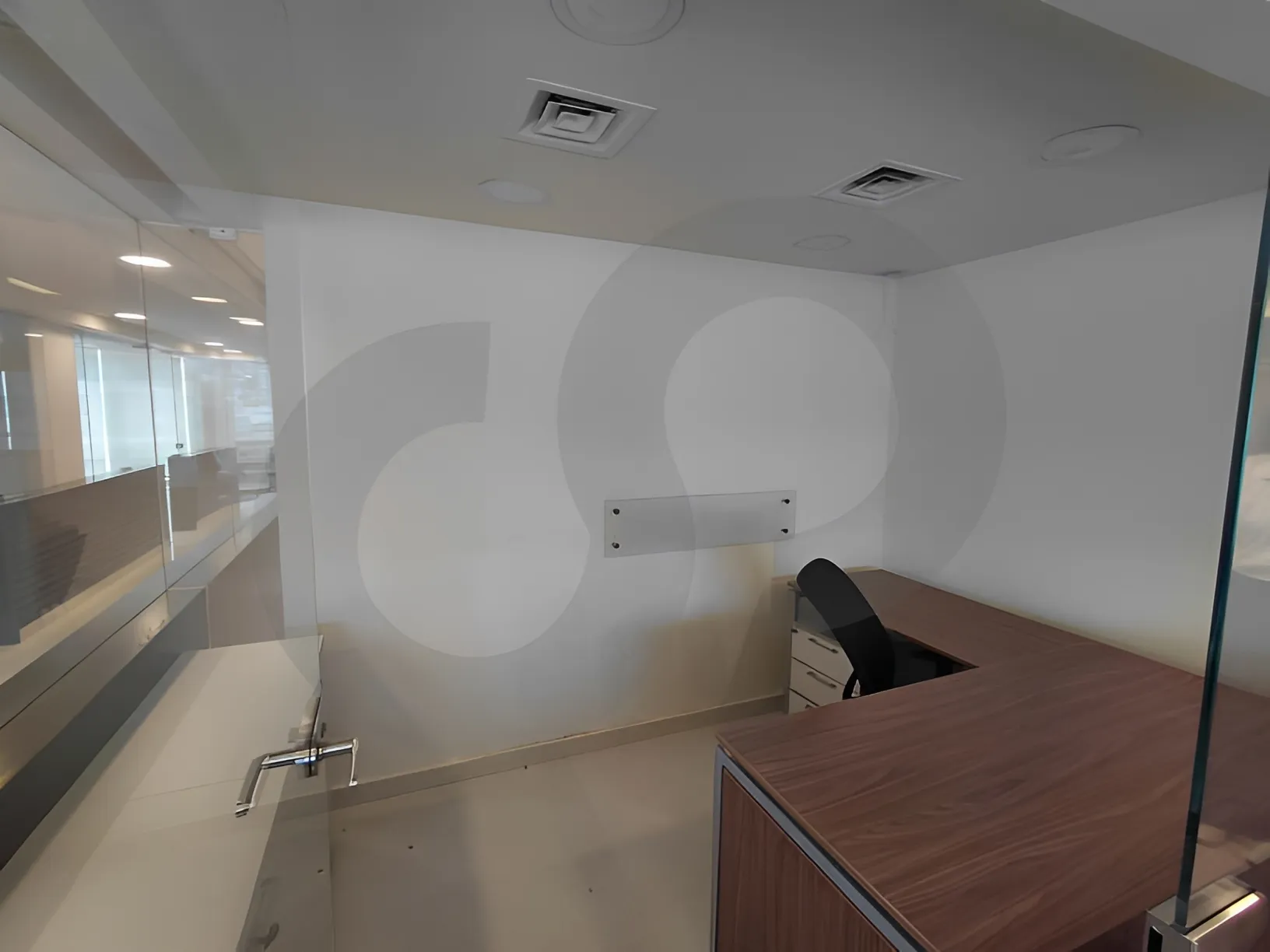 Office for Rent in Mkalles