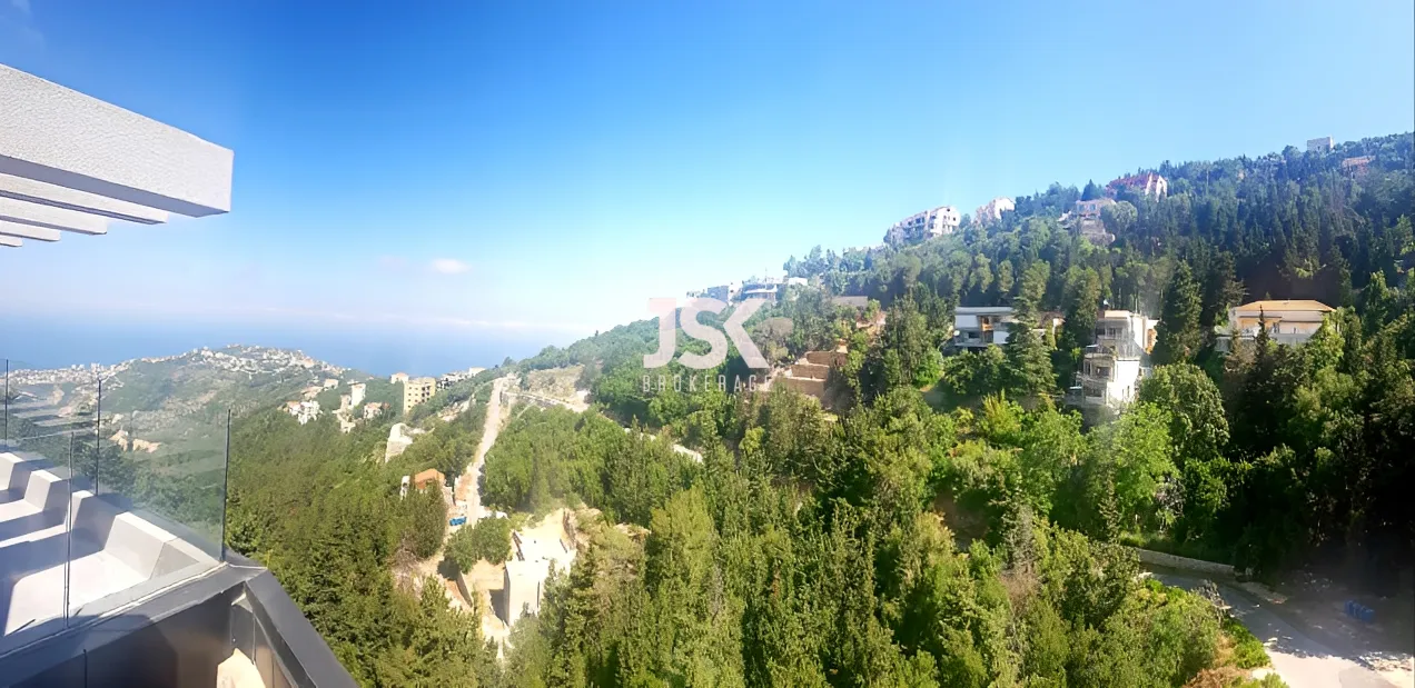 Triplex for Sale in Kfour