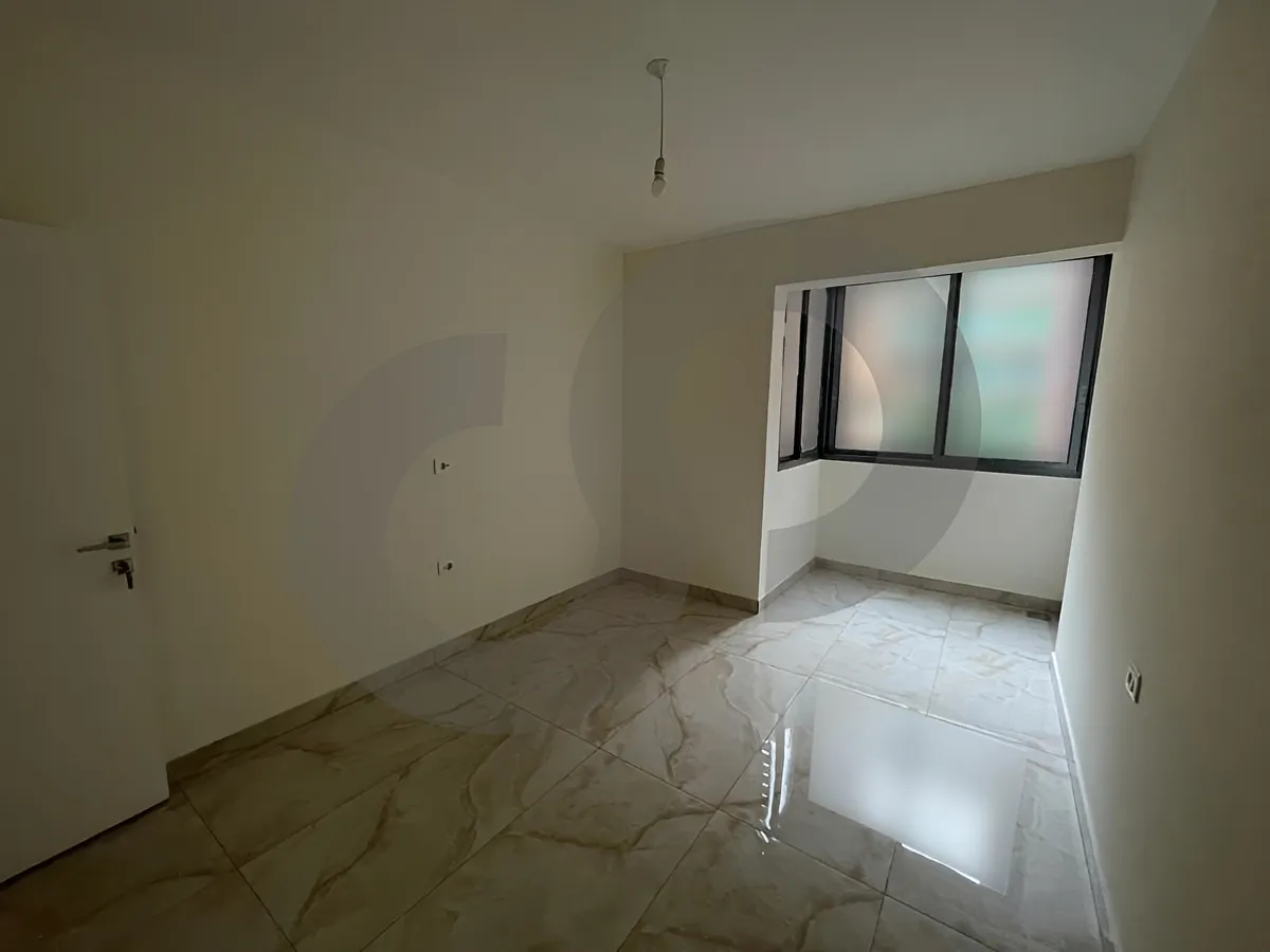 Apartment for Sale in Ain Al Mraiseh, Beirut, Lebanon
