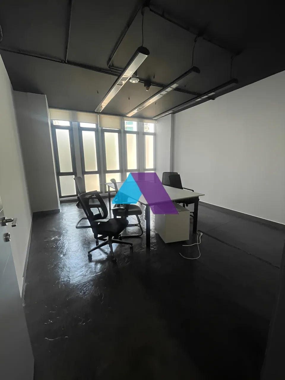 Office for rent in Saifi Village