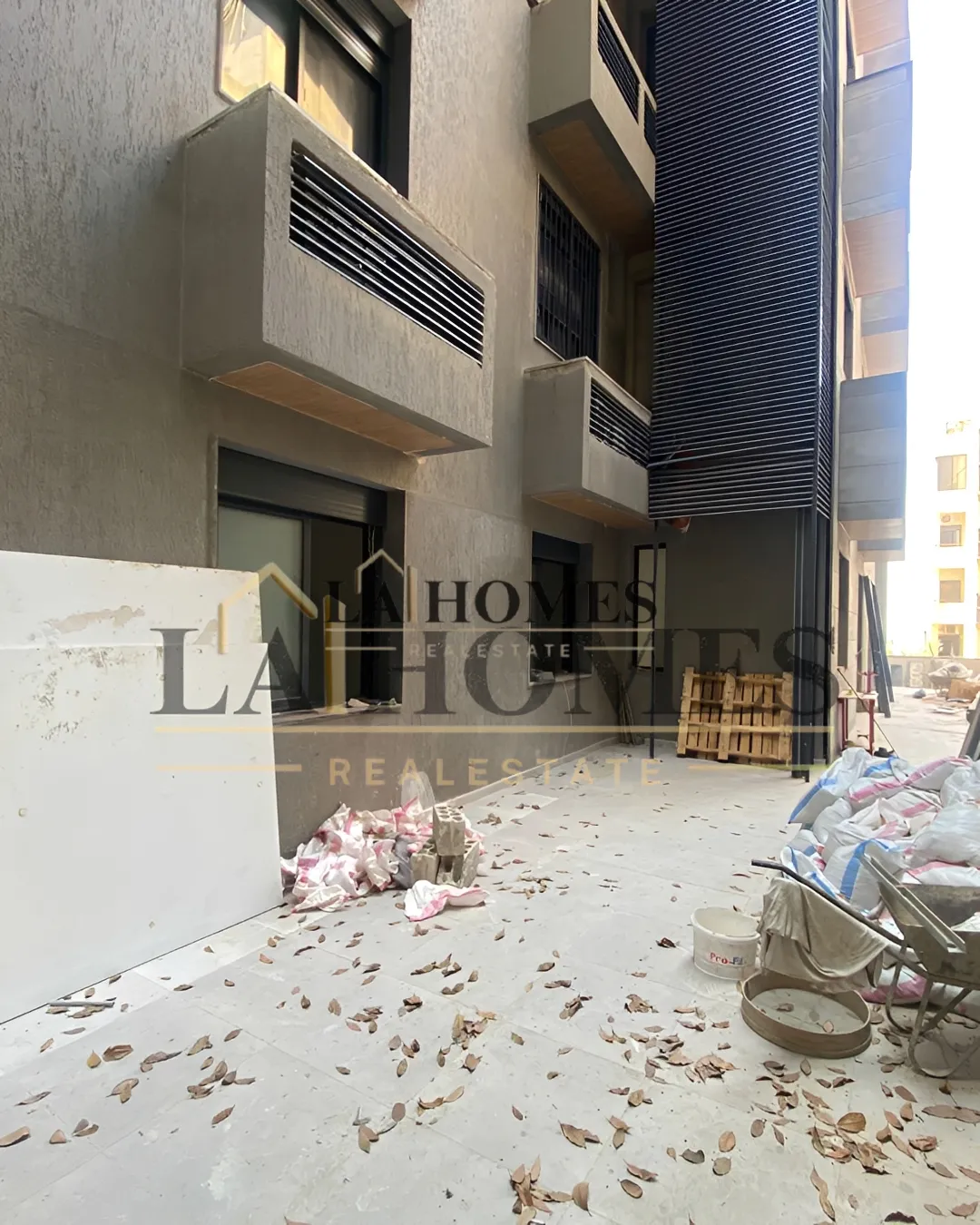 Apartment for sale in Mar Takla