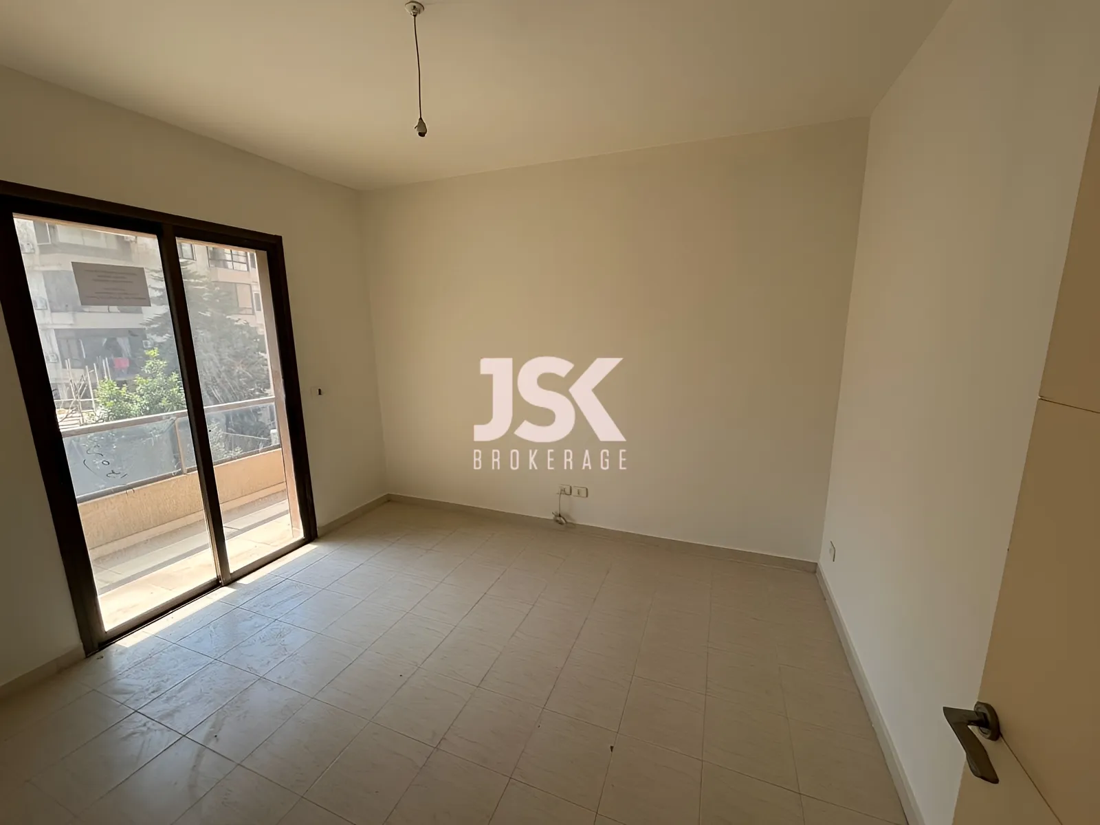 Apartment for Rent in Mazraat Yachoua