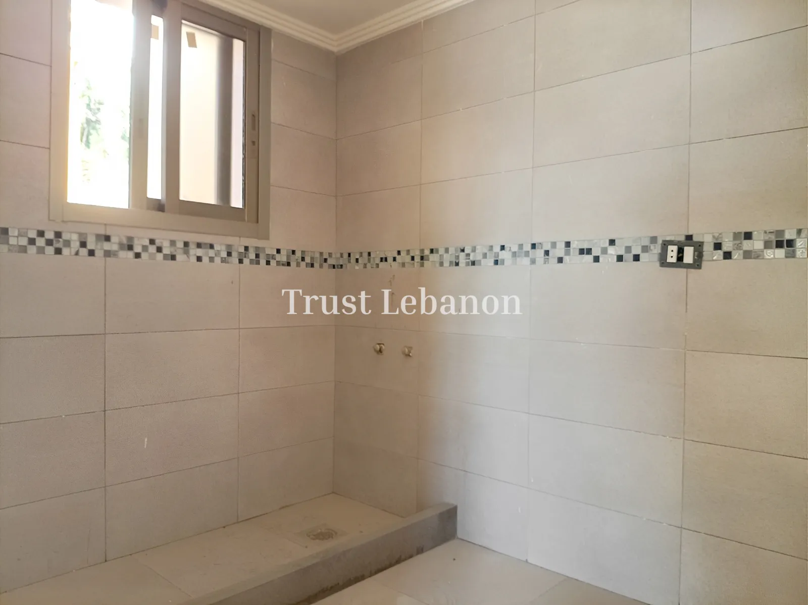 Apartment for sale in Louaizeh, Lebanon