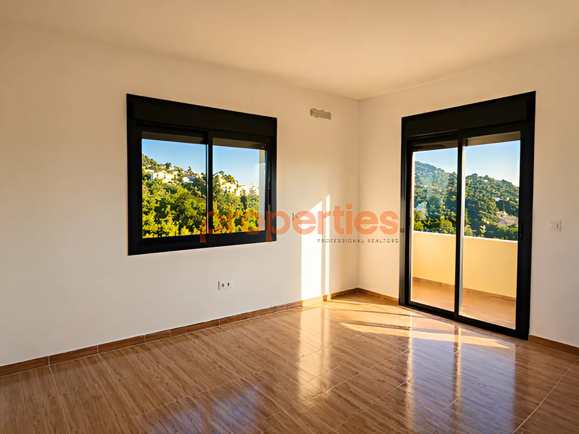 Apartment for Sale in Basbina - 3 bath
