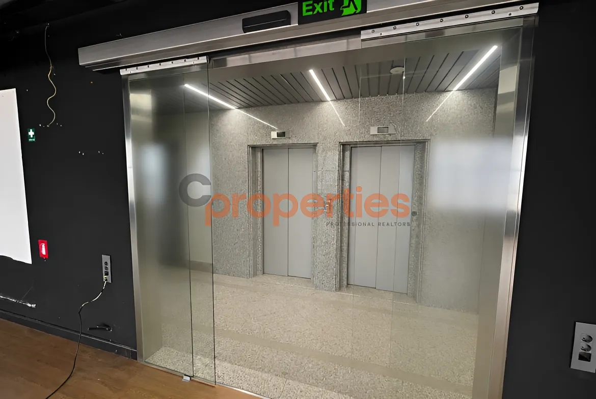 Office for Rent in Saifi Village