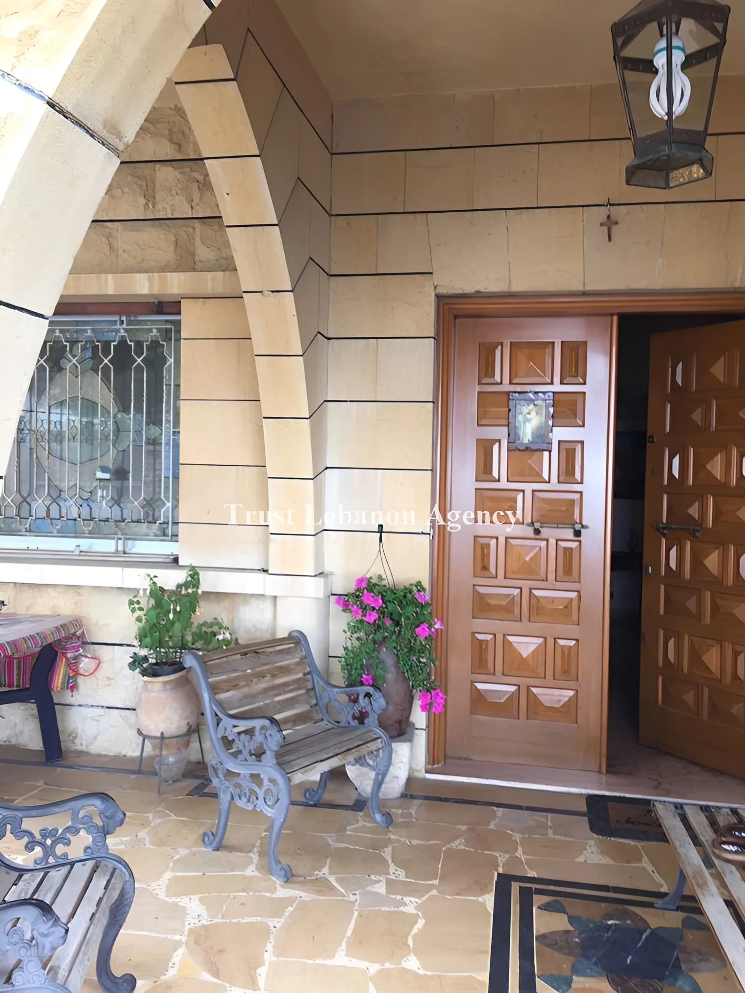 Villa for Sale in Metn Mansourieh Lebanon