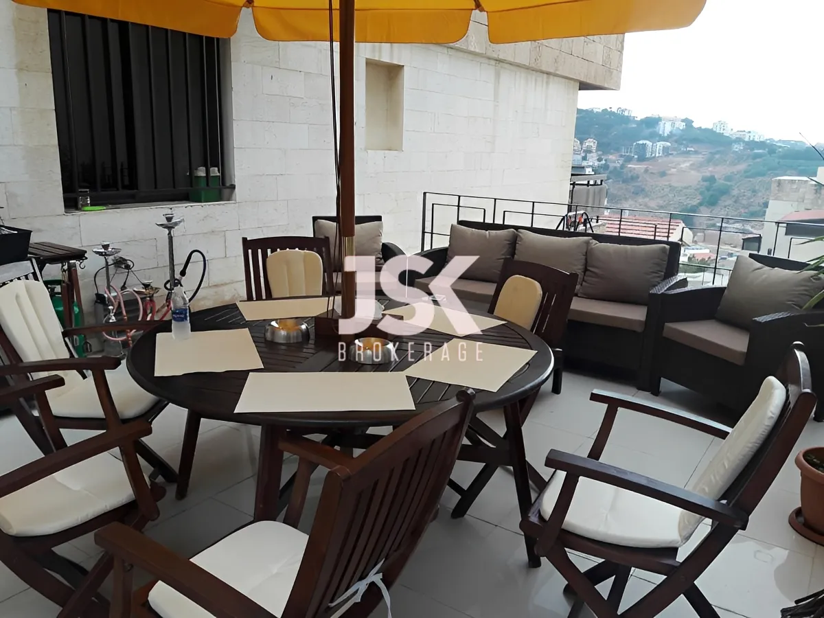 Triplex for Sale in Tilal Ain Saadeh, Metn - 2 bed, 4 bath
