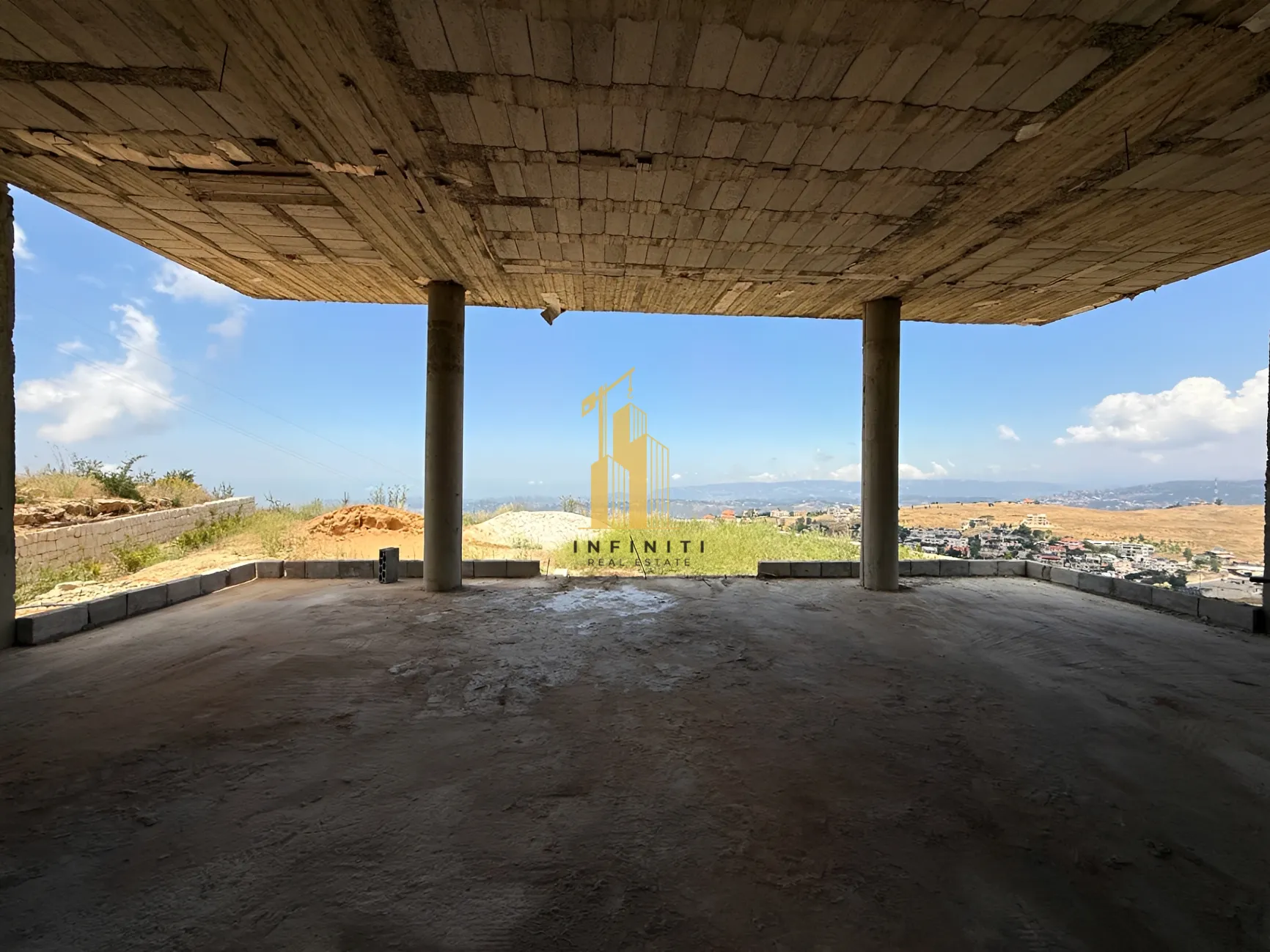 Villa for sale in Saoufar, Lebanon