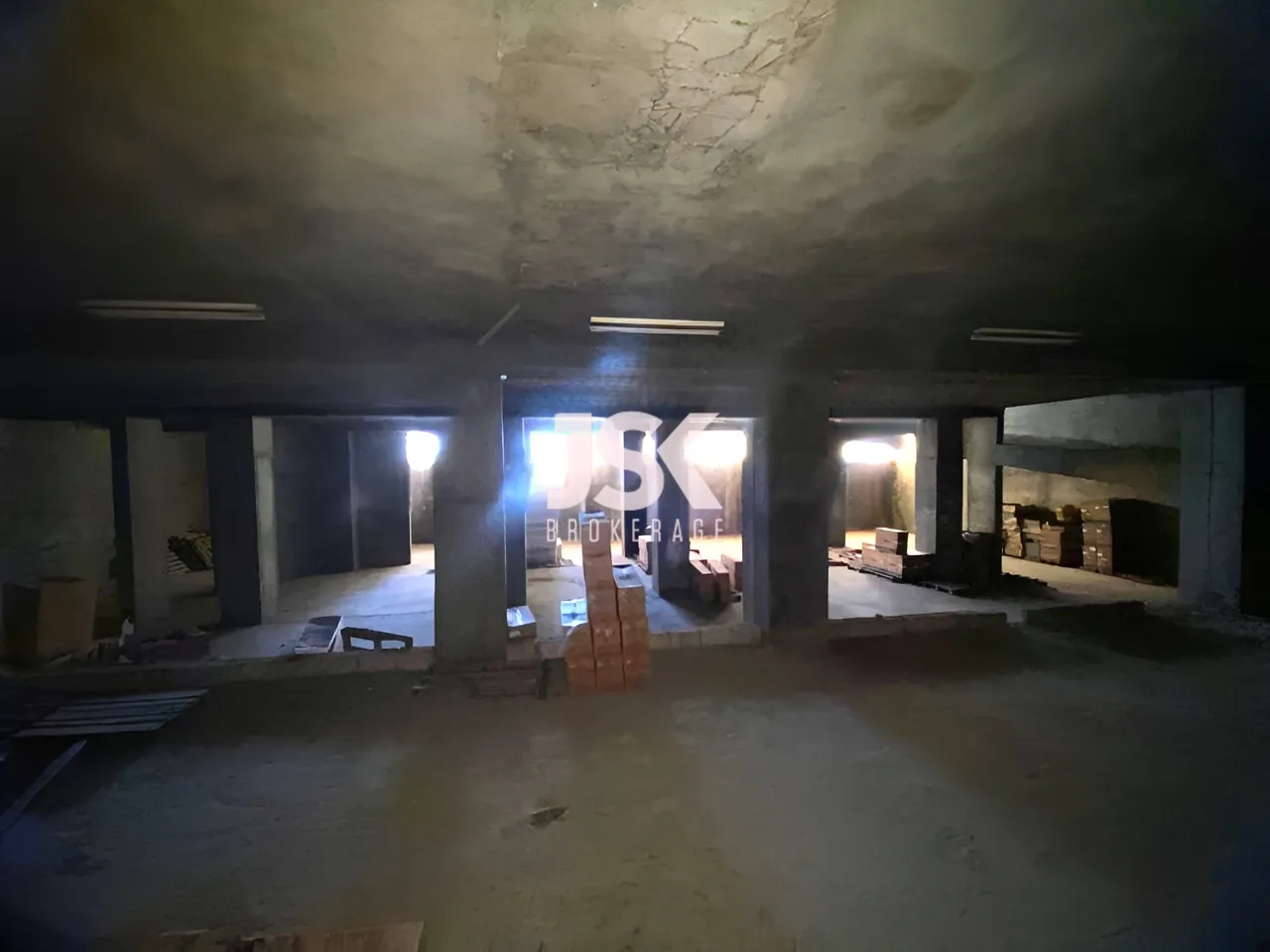 Warehouse for Sale in Ramlet El Baida