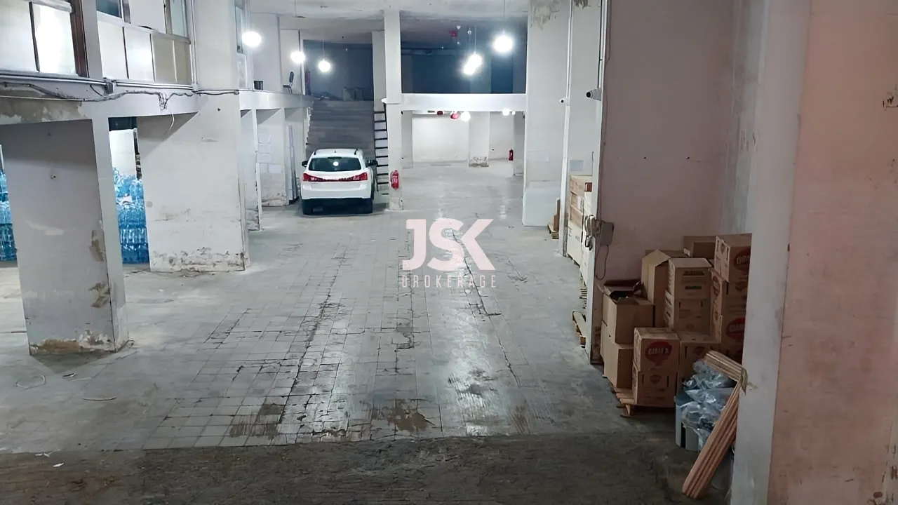 Warehouse for Sale in Achrafieh