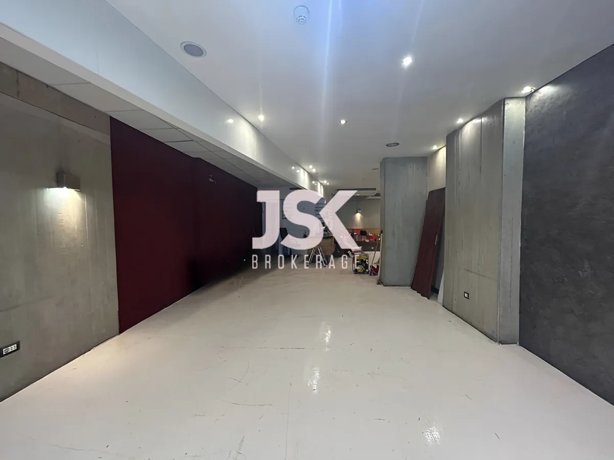Shop for rent in Verdun
