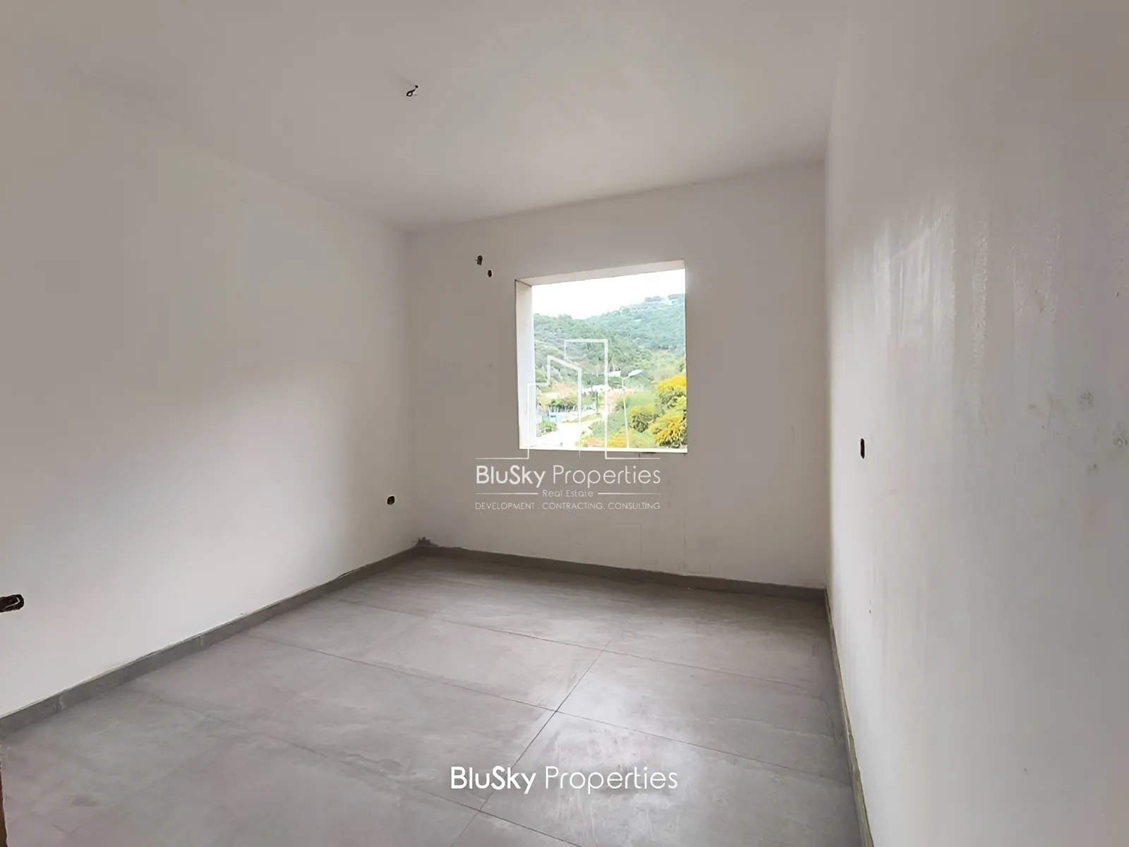 Apartment for Sale in Awkar - 3 bed, 2 bath