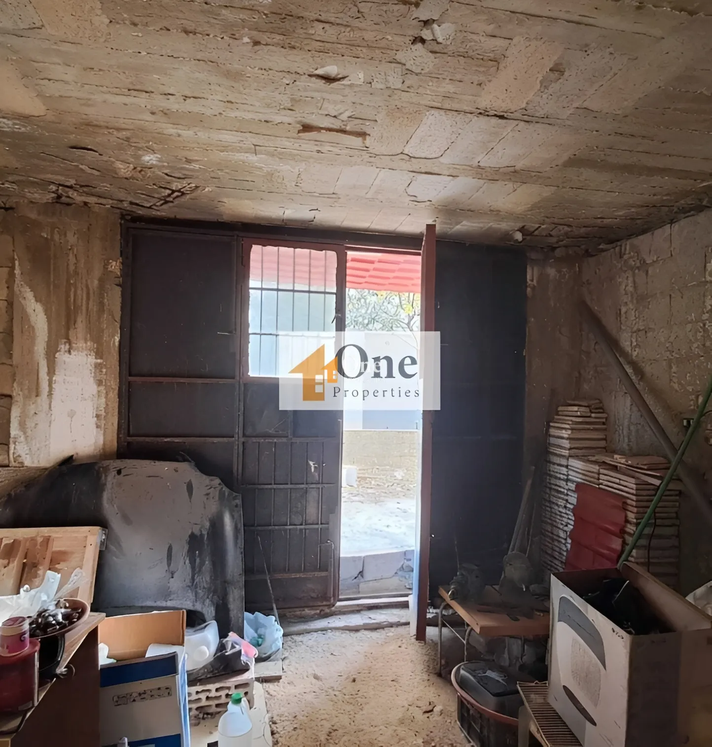 Warehouse for sale in Aamchit, Lebanon