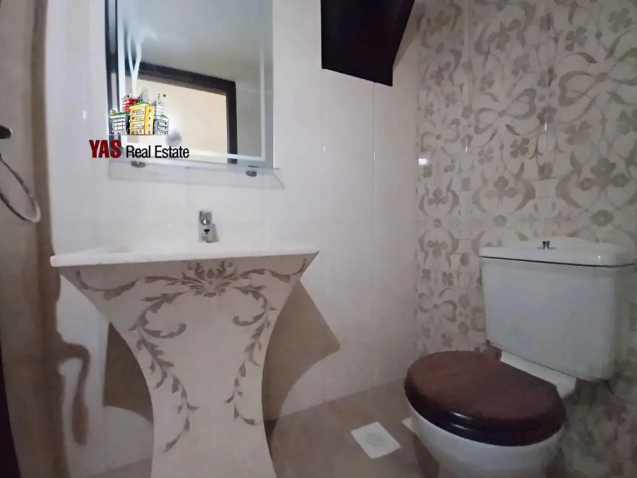 Apartment for Rent in Ajaltoun - 3 bed, 3 bath