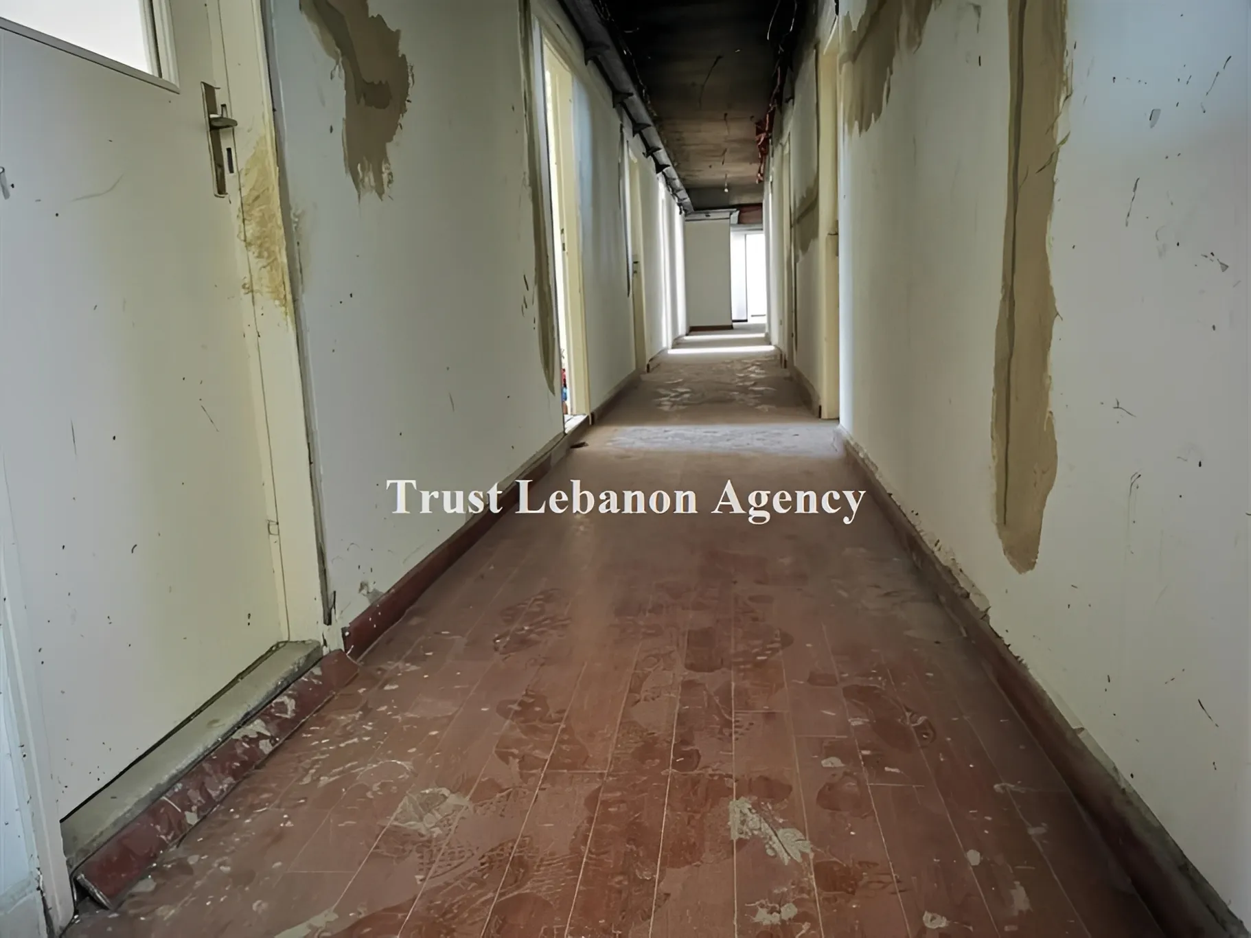 Office for rent in Beirut, Medawar