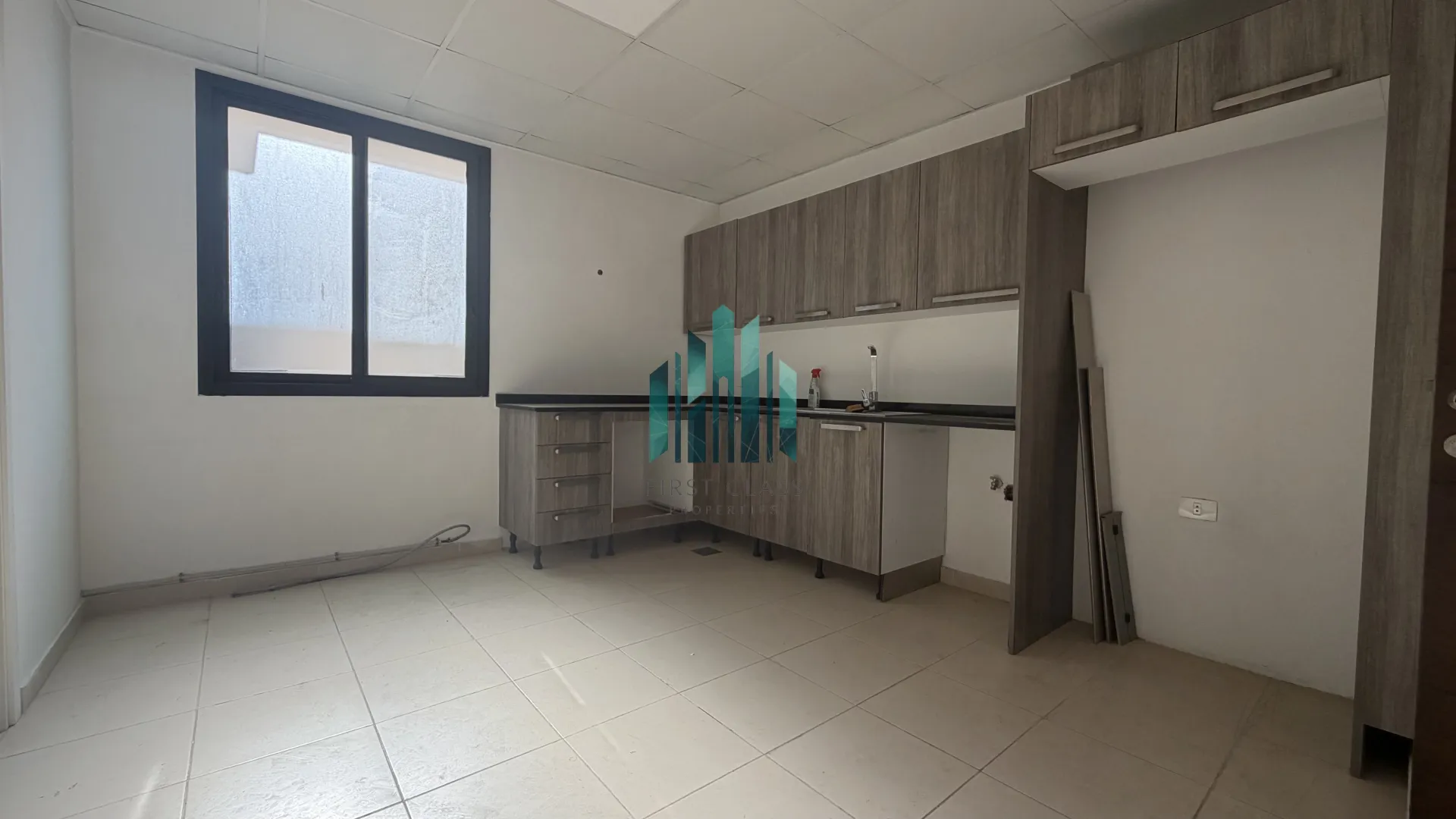 Apartment for rent in Antelias, lebanon - 3 bed, 5.0 bath
