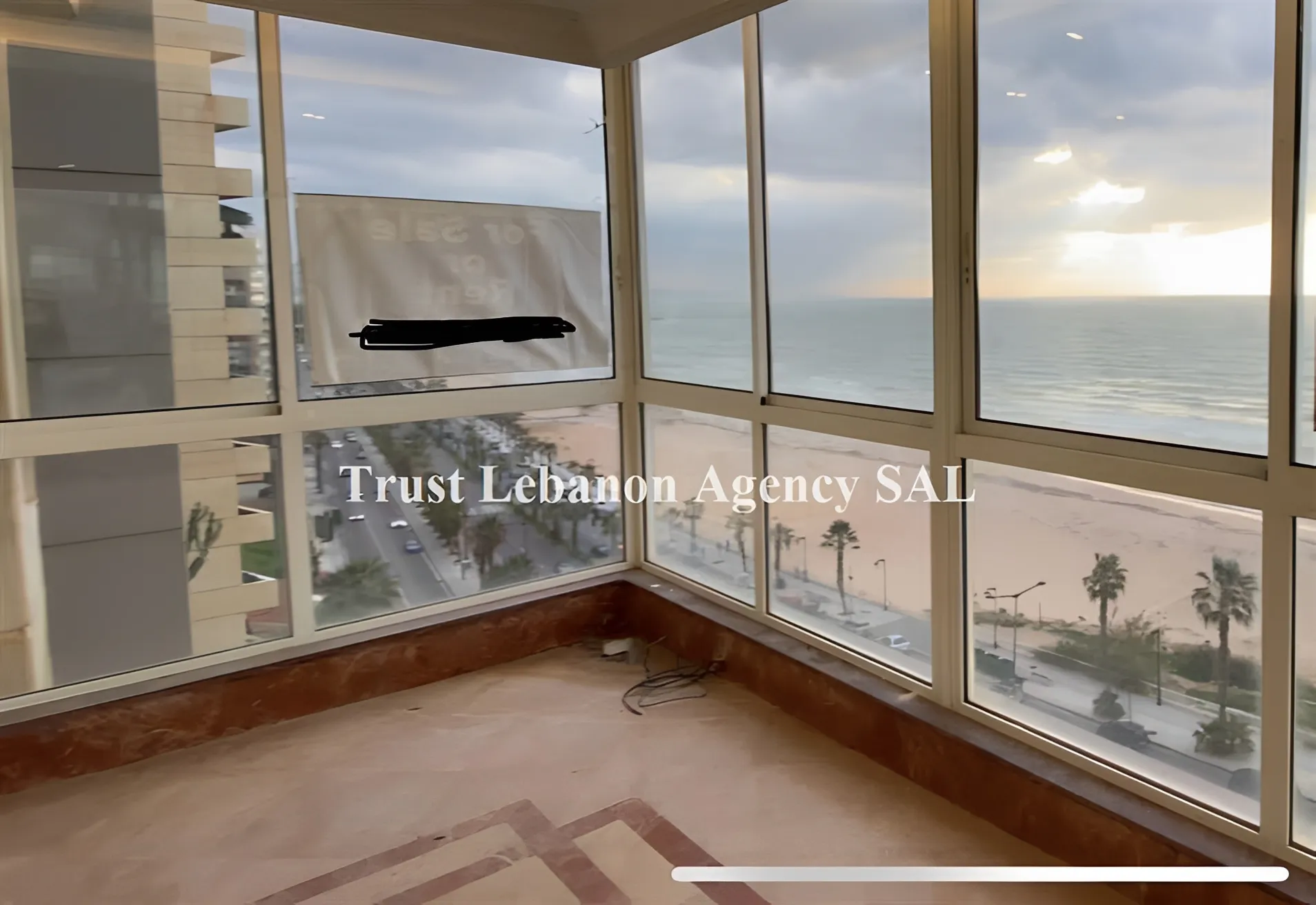 Apartment for Sale in Ramlet El Bayda Beirut Lebanon - 3 bed, 5 bath