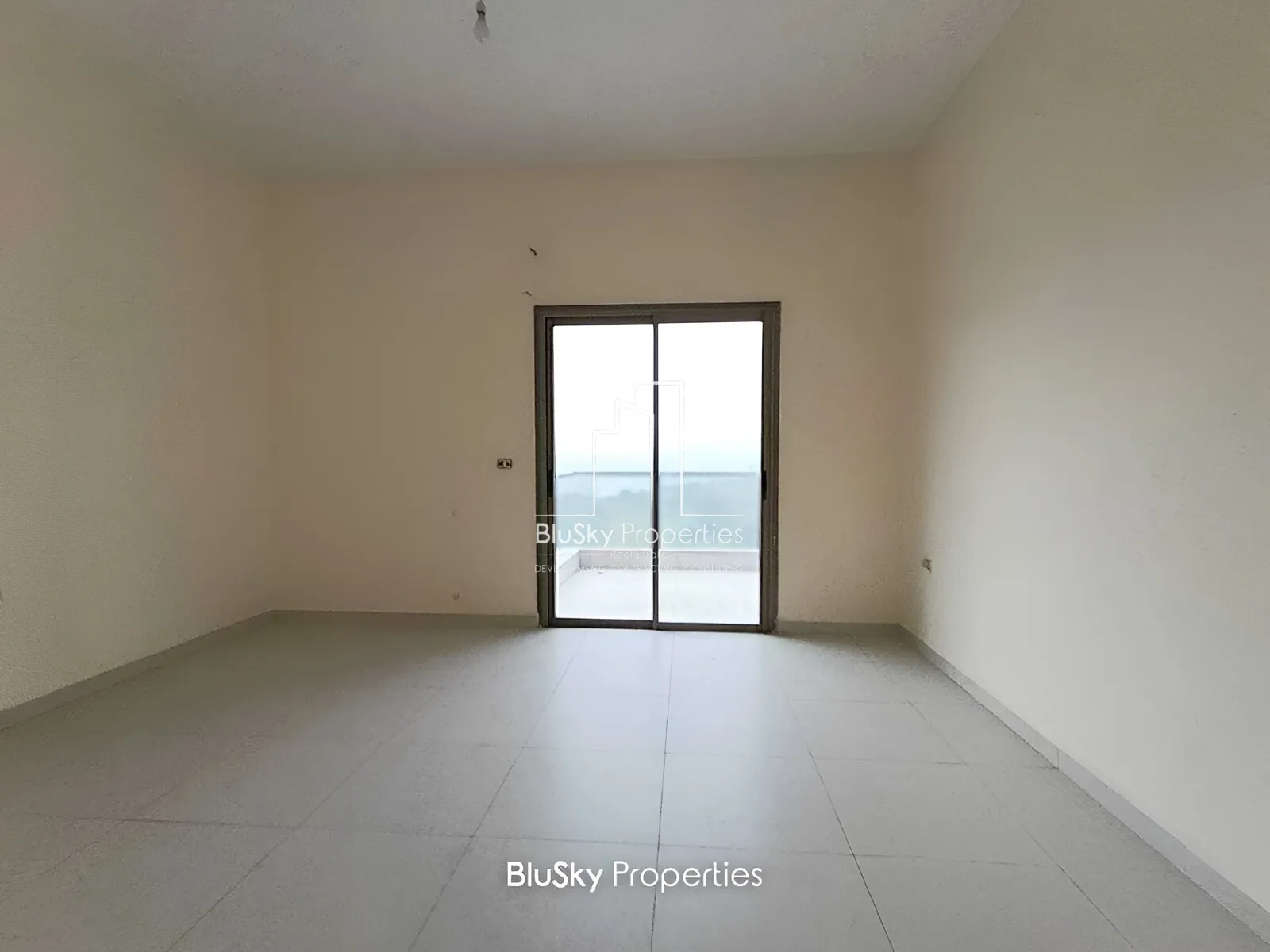 Apartment for Sale in Adma