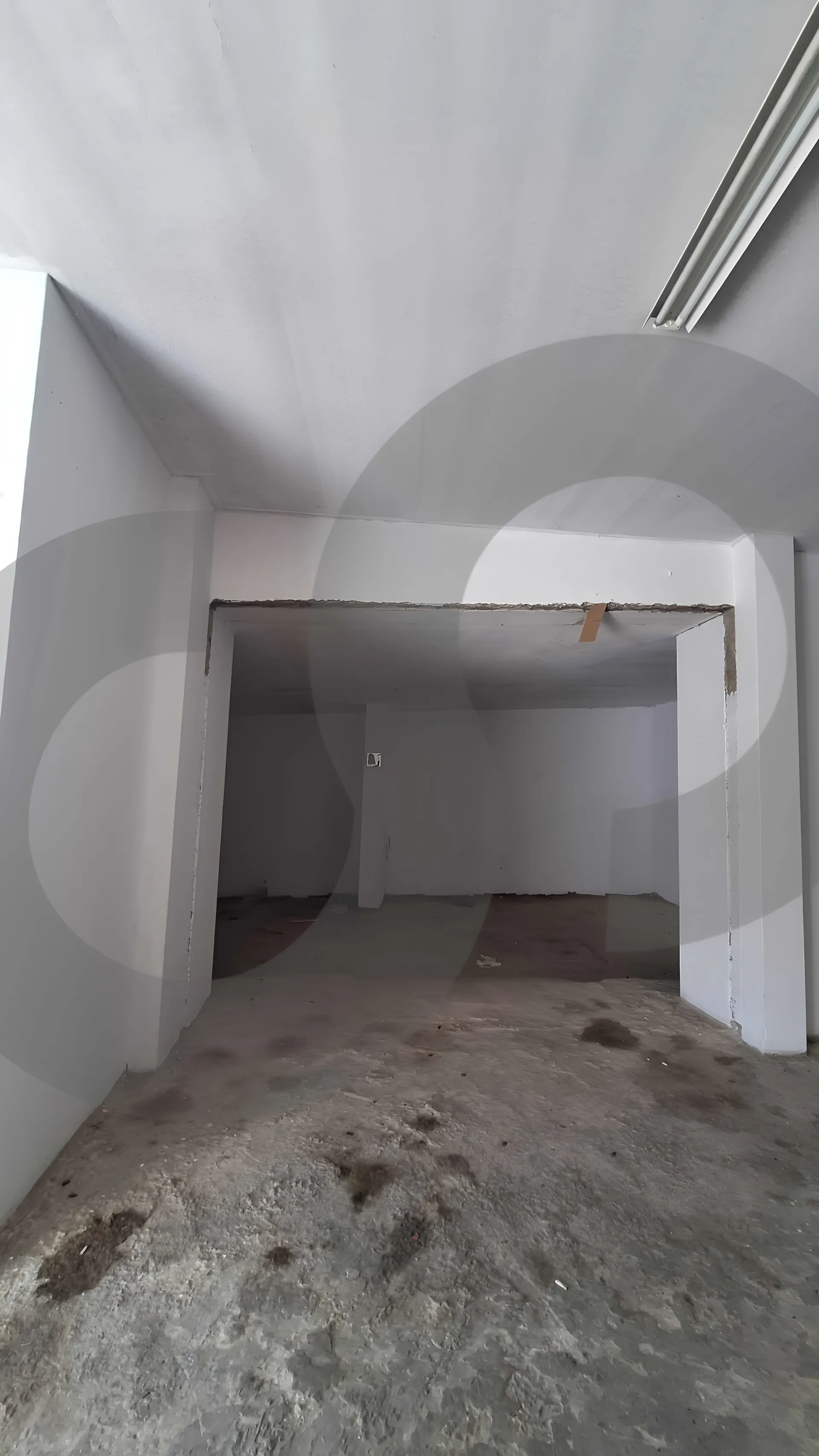 Warehouse for Rent in Blat