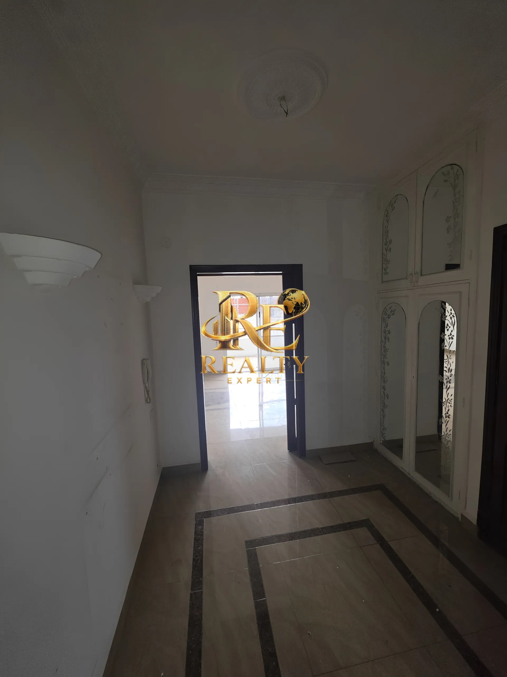 Duplex for rent in Haret Hreik