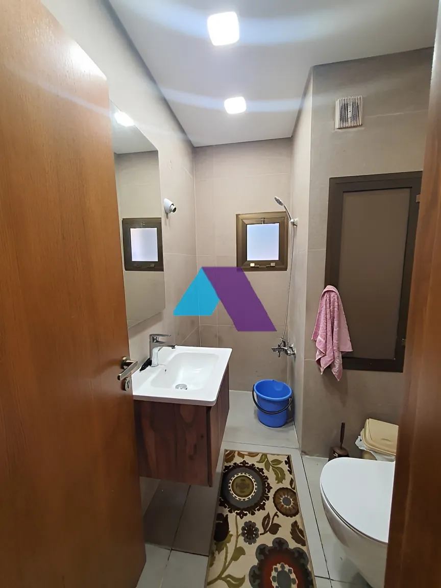 Villa for Sale in Aachqout